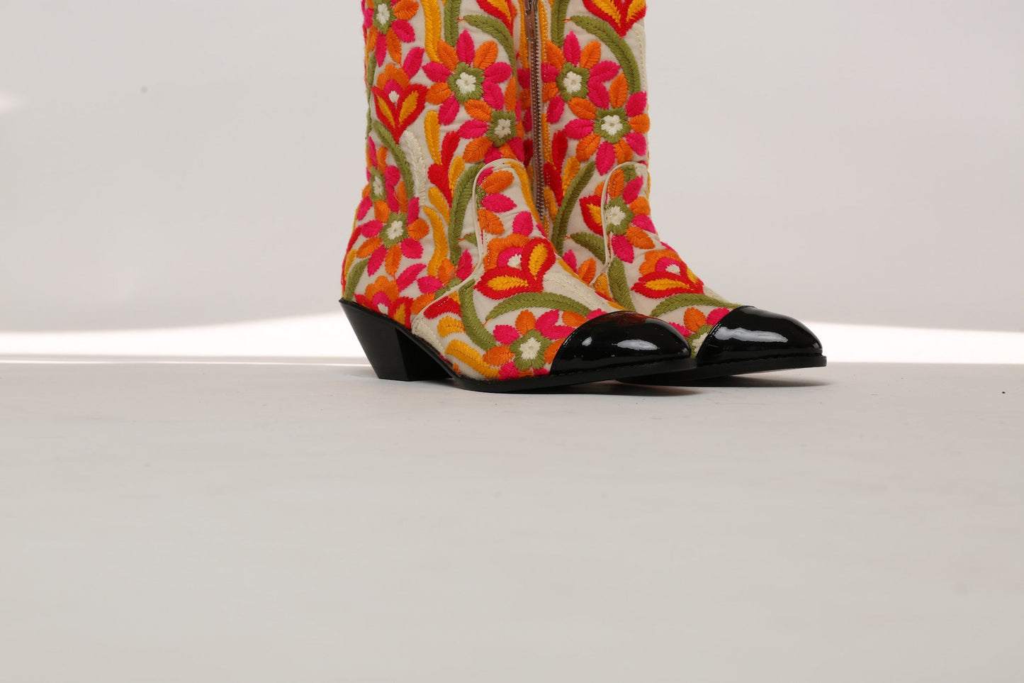 ESME FLORAL EMBROIDERED BOOTS - BANGKOK TAILOR CLOTHING STORE - HANDMADE CLOTHING