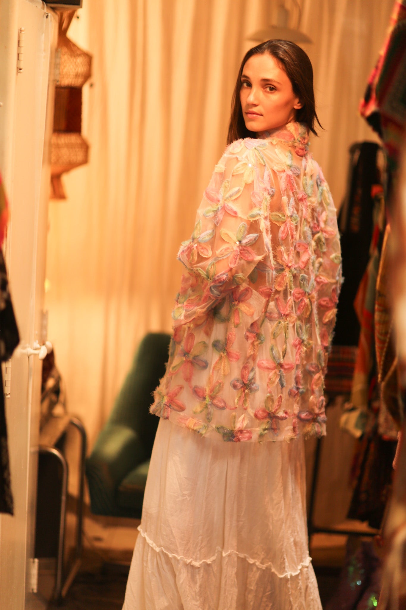 FEATHER FRILL SHORT KIMONO LORILA - BANGKOK TAILOR CLOTHING STORE - HANDMADE CLOTHING