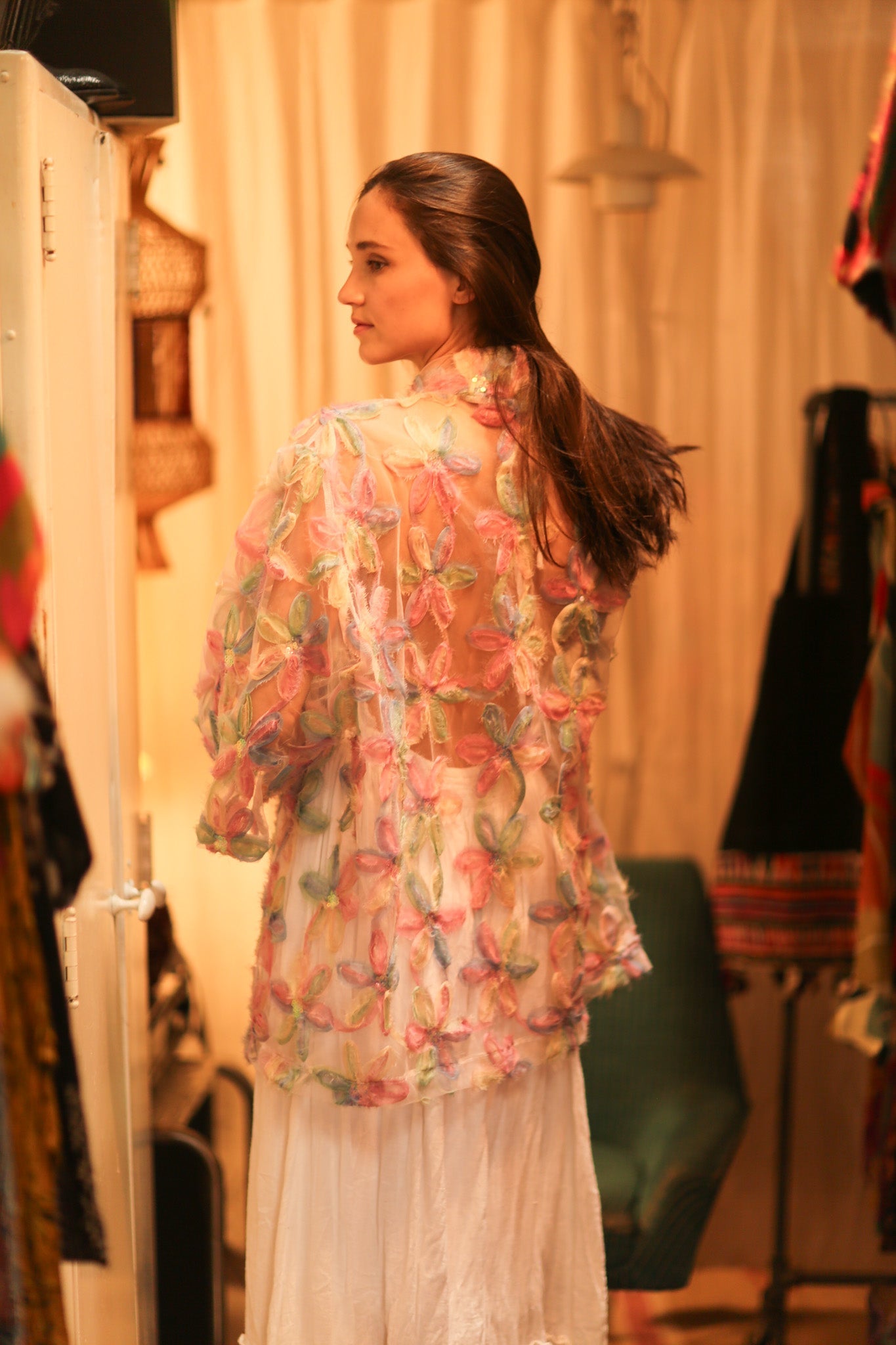 FEATHER FRILL SHORT KIMONO LORILA - BANGKOK TAILOR CLOTHING STORE - HANDMADE CLOTHING