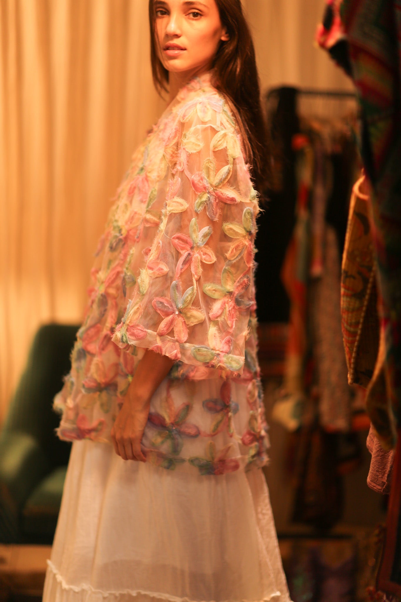 FEATHER FRILL SHORT KIMONO LORILA - BANGKOK TAILOR CLOTHING STORE - HANDMADE CLOTHING