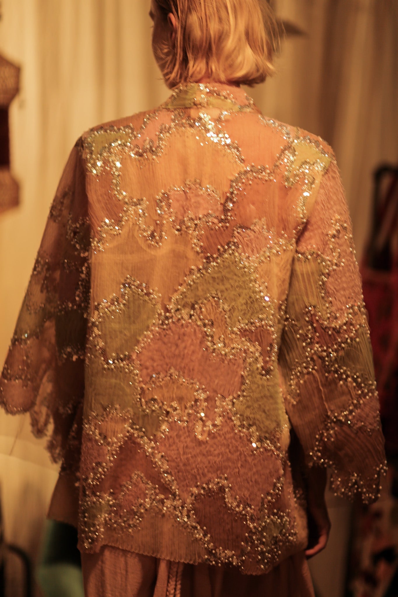 FLO SEQUINED EMBROIDERED SHORT KIMONO MAPS - BANGKOK TAILOR CLOTHING STORE - HANDMADE CLOTHING