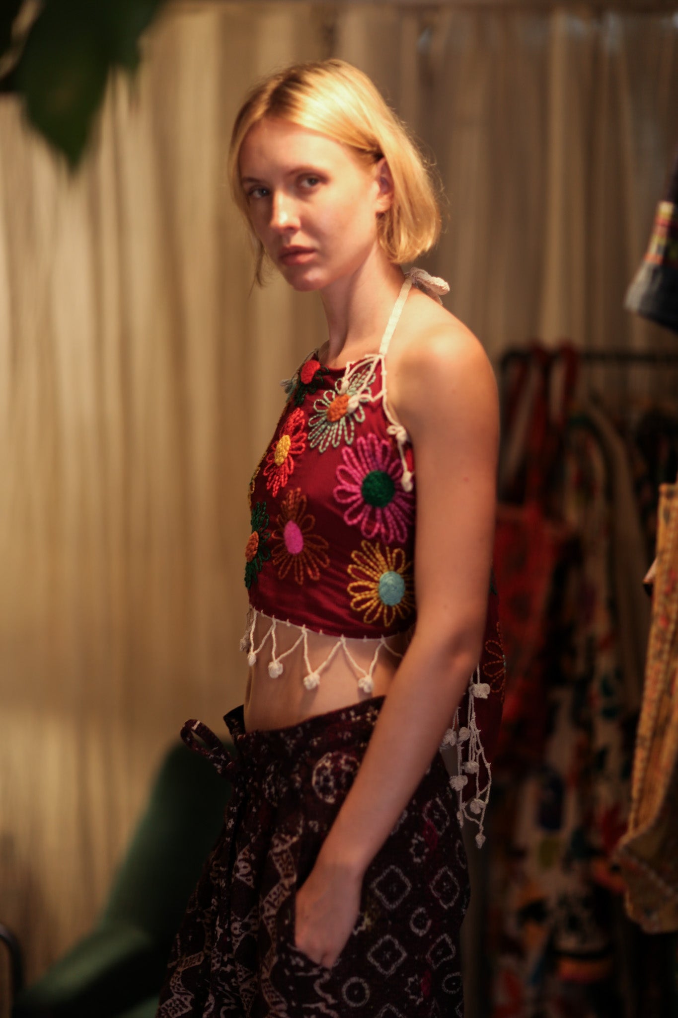 FLORA EMBROIDERED TOP - BANGKOK TAILOR CLOTHING STORE - HANDMADE CLOTHING