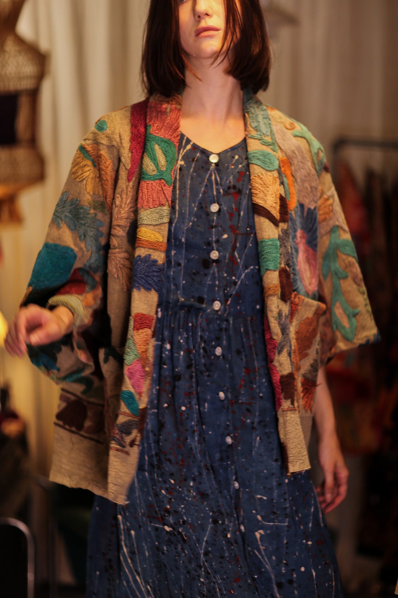 GINEVRA EMBROIDERED SUZANI KIMOMO TROPIC FLOWER - BANGKOK TAILOR CLOTHING STORE - HANDMADE CLOTHING