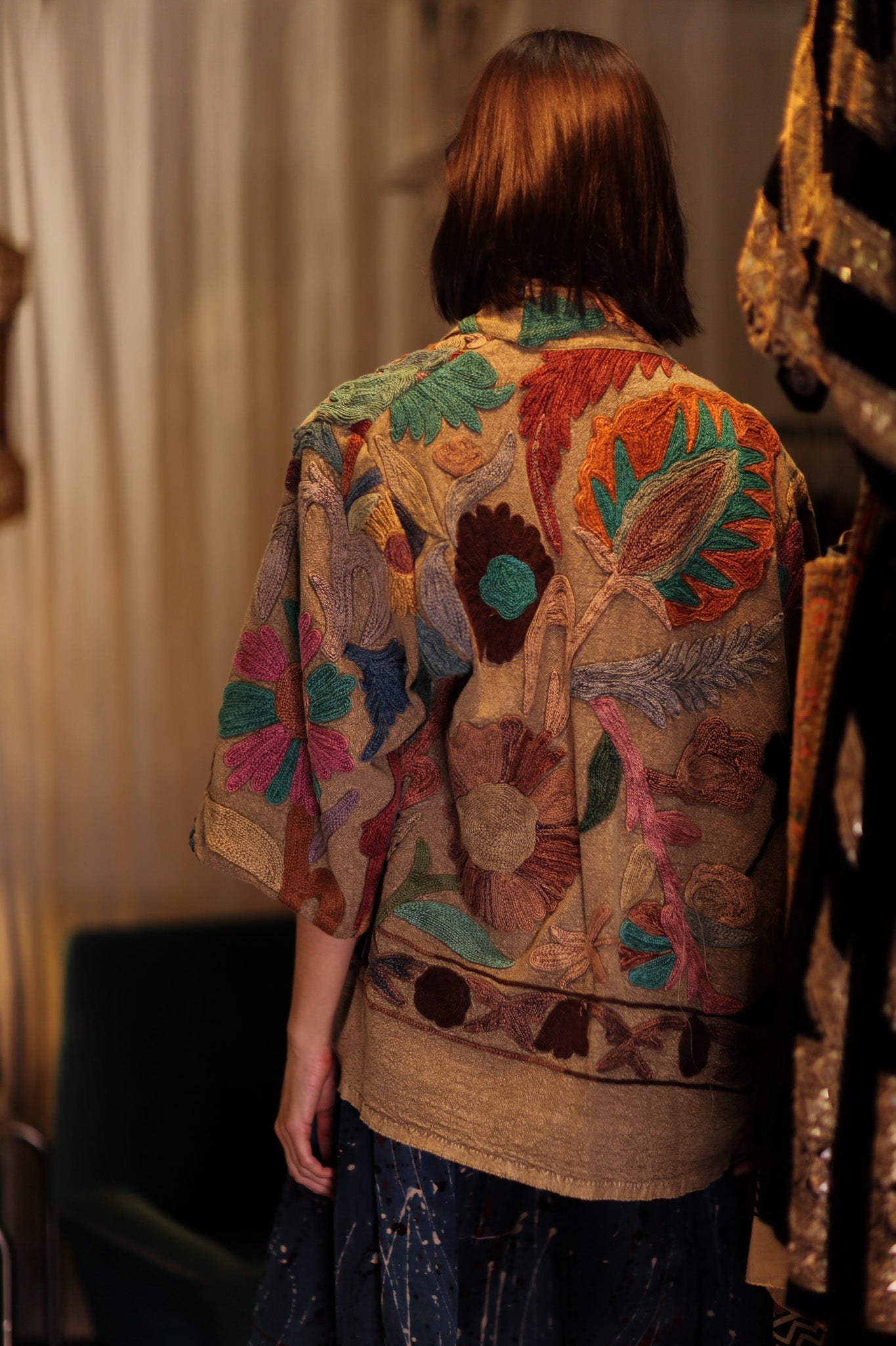 GINEVRA EMBROIDERED SUZANI KIMOMO TROPIC FLOWER - BANGKOK TAILOR CLOTHING STORE - HANDMADE CLOTHING