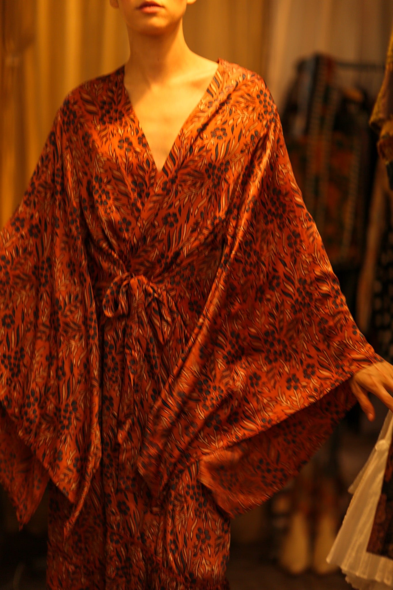 HAND BLOCK PRINT KIMONO PINA - BANGKOK TAILOR CLOTHING STORE - HANDMADE CLOTHING