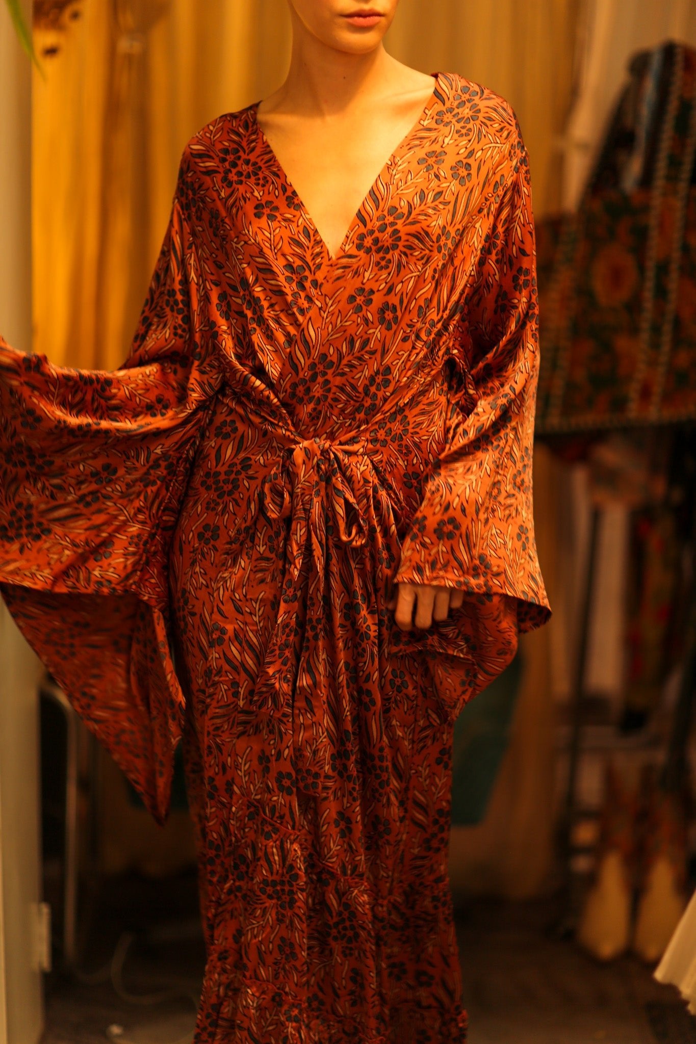 HAND BLOCK PRINT KIMONO PINA - BANGKOK TAILOR CLOTHING STORE - HANDMADE CLOTHING