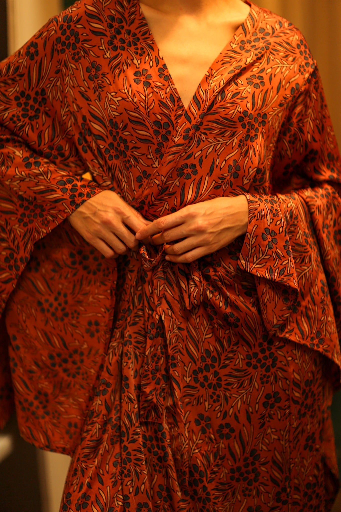 HAND BLOCK PRINT KIMONO PINA - BANGKOK TAILOR CLOTHING STORE - HANDMADE CLOTHING