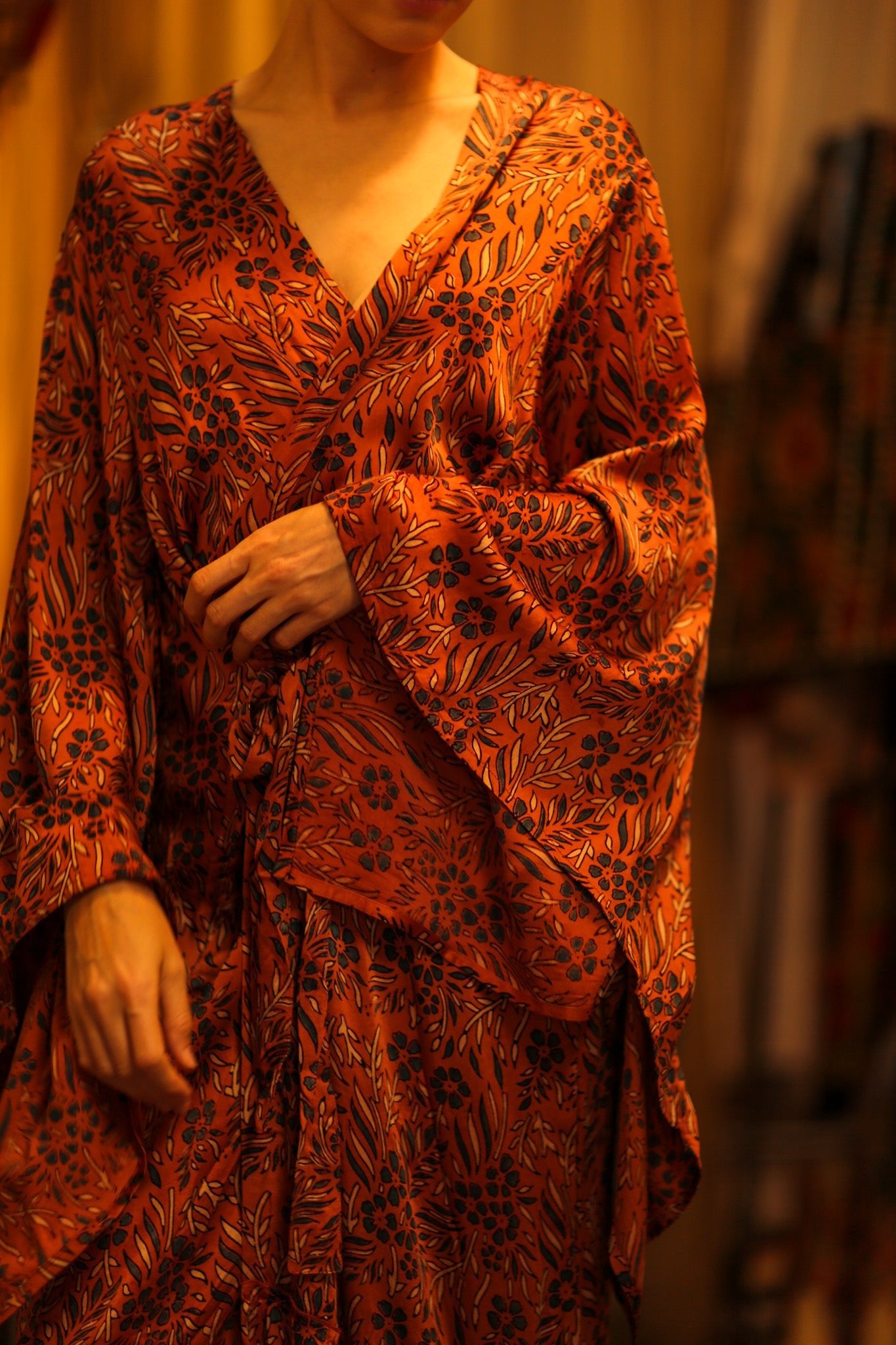 HAND BLOCK PRINT KIMONO PINA - BANGKOK TAILOR CLOTHING STORE - HANDMADE CLOTHING