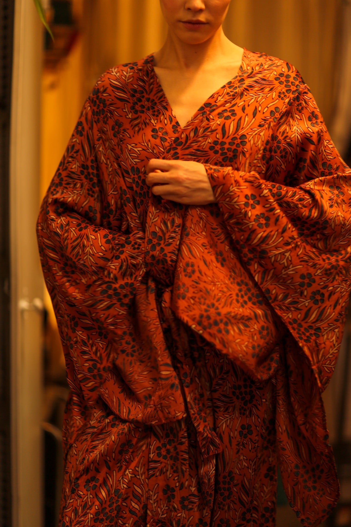HAND BLOCK PRINT KIMONO PINA - BANGKOK TAILOR CLOTHING STORE - HANDMADE CLOTHING