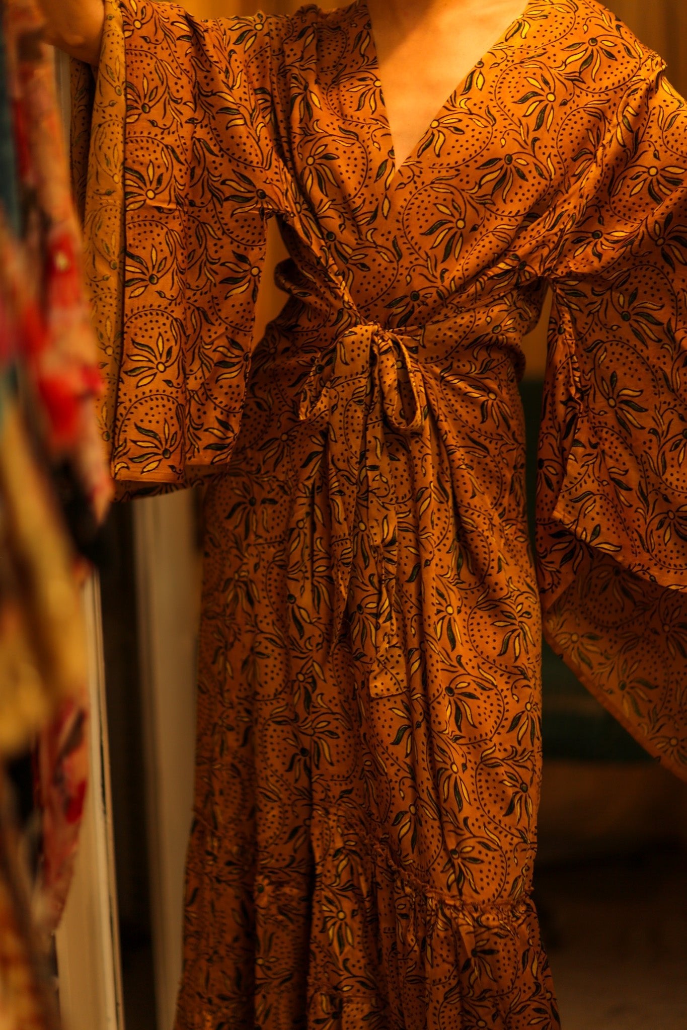 HAND BLOCK PRINT SILK XXL WING KIMONO - BANGKOK TAILOR CLOTHING STORE - HANDMADE CLOTHING