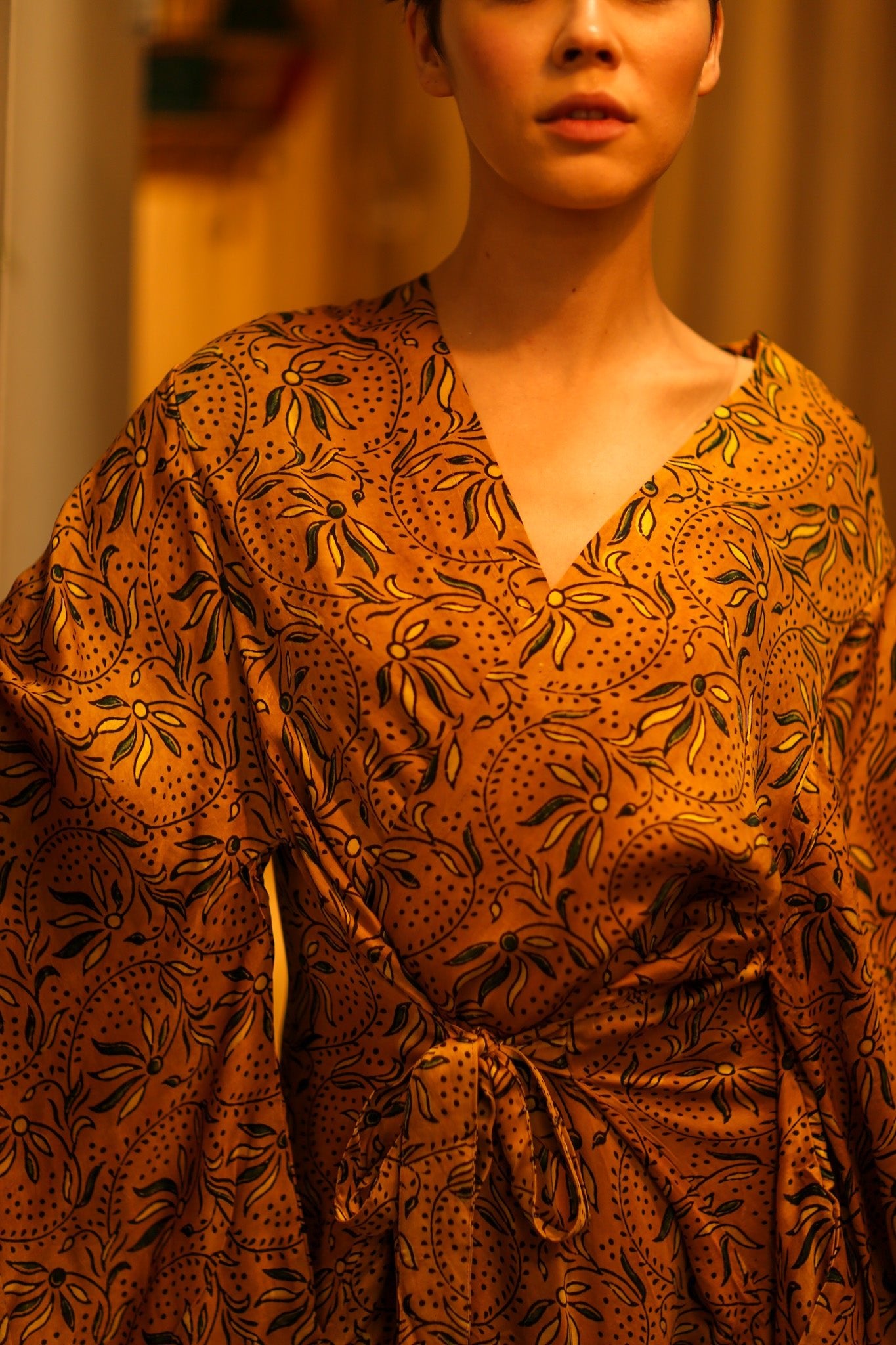 HAND BLOCK PRINT SILK XXL WING KIMONO - BANGKOK TAILOR CLOTHING STORE - HANDMADE CLOTHING