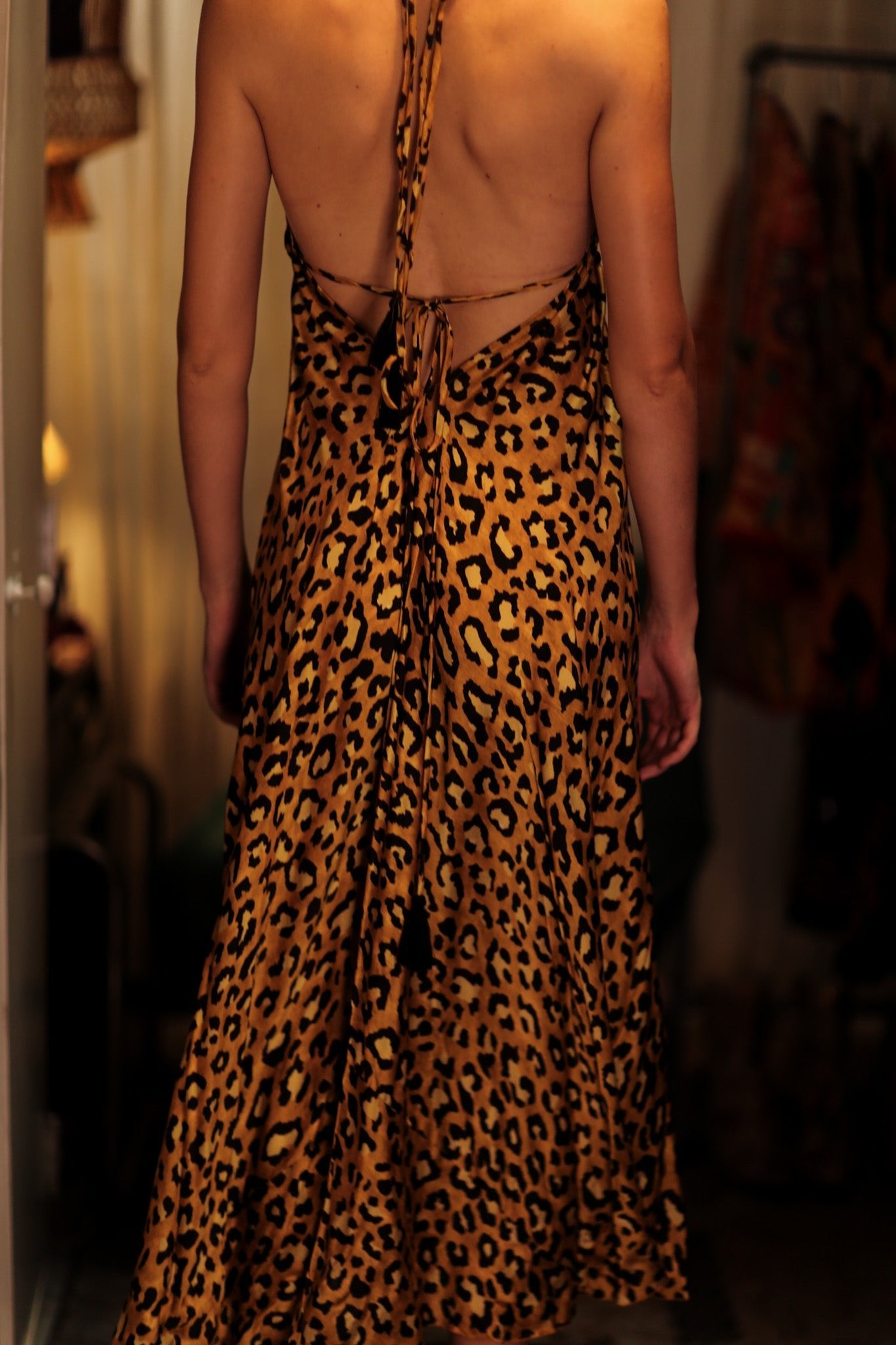 HANNAH SILK DRESS LEO - BANGKOK TAILOR CLOTHING STORE - HANDMADE CLOTHING