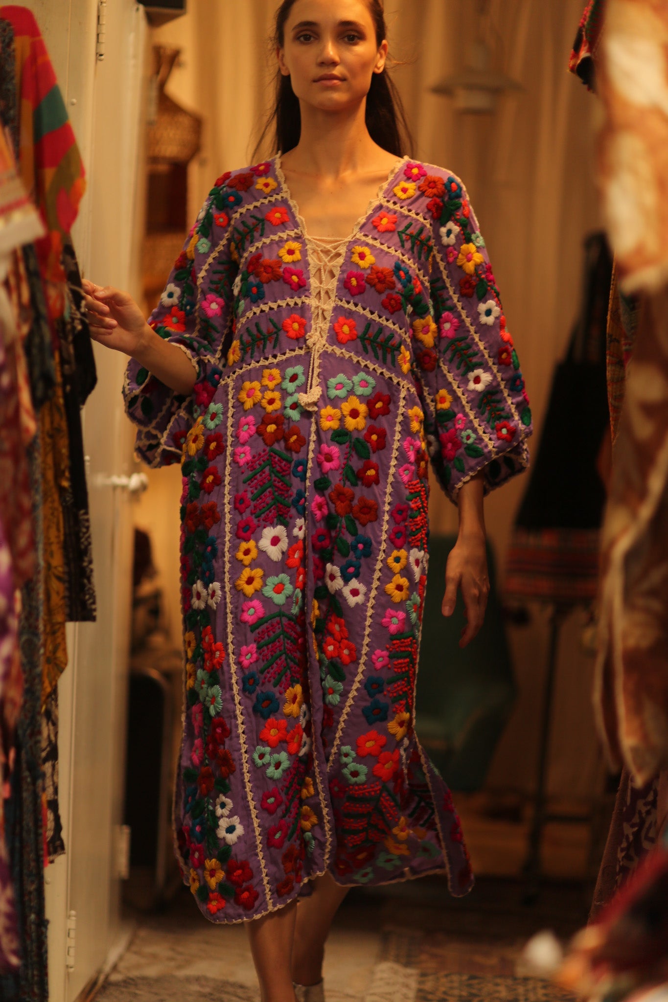 HEAVY EMBROIDERED KAFTAN ANTHARA - BANGKOK TAILOR CLOTHING STORE - HANDMADE CLOTHING
