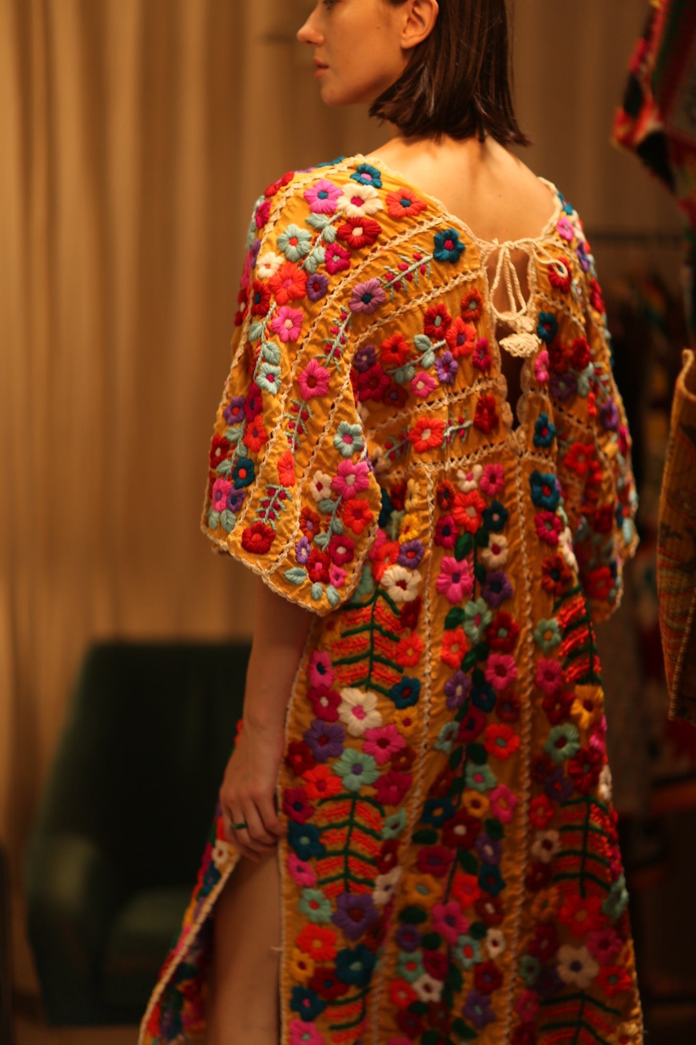 HEAVY EMBROIDERED KAFTAN ANTHARA - BANGKOK TAILOR CLOTHING STORE - HANDMADE CLOTHING