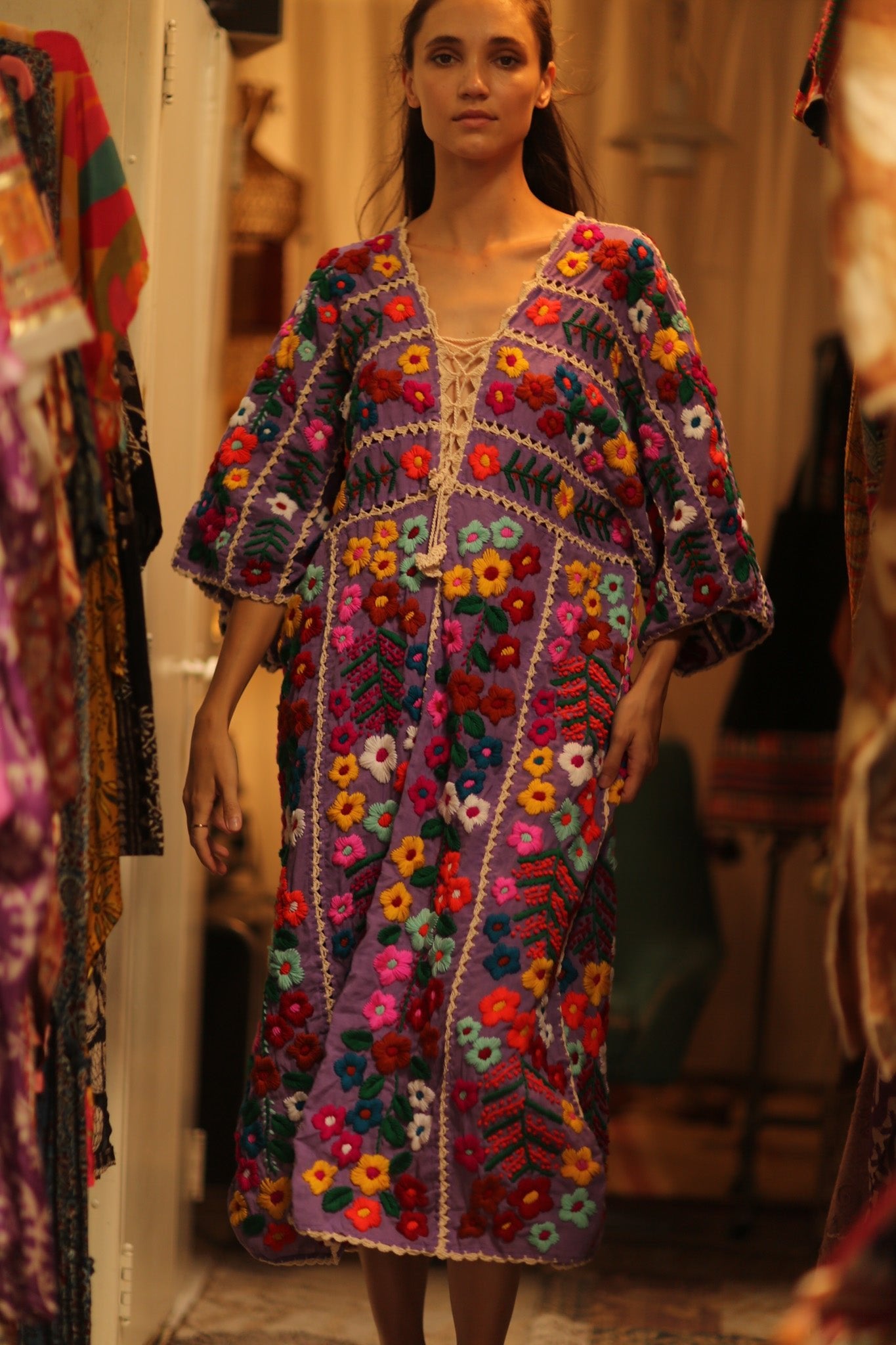 HEAVY EMBROIDERED KAFTAN ANTHARA - BANGKOK TAILOR CLOTHING STORE - HANDMADE CLOTHING