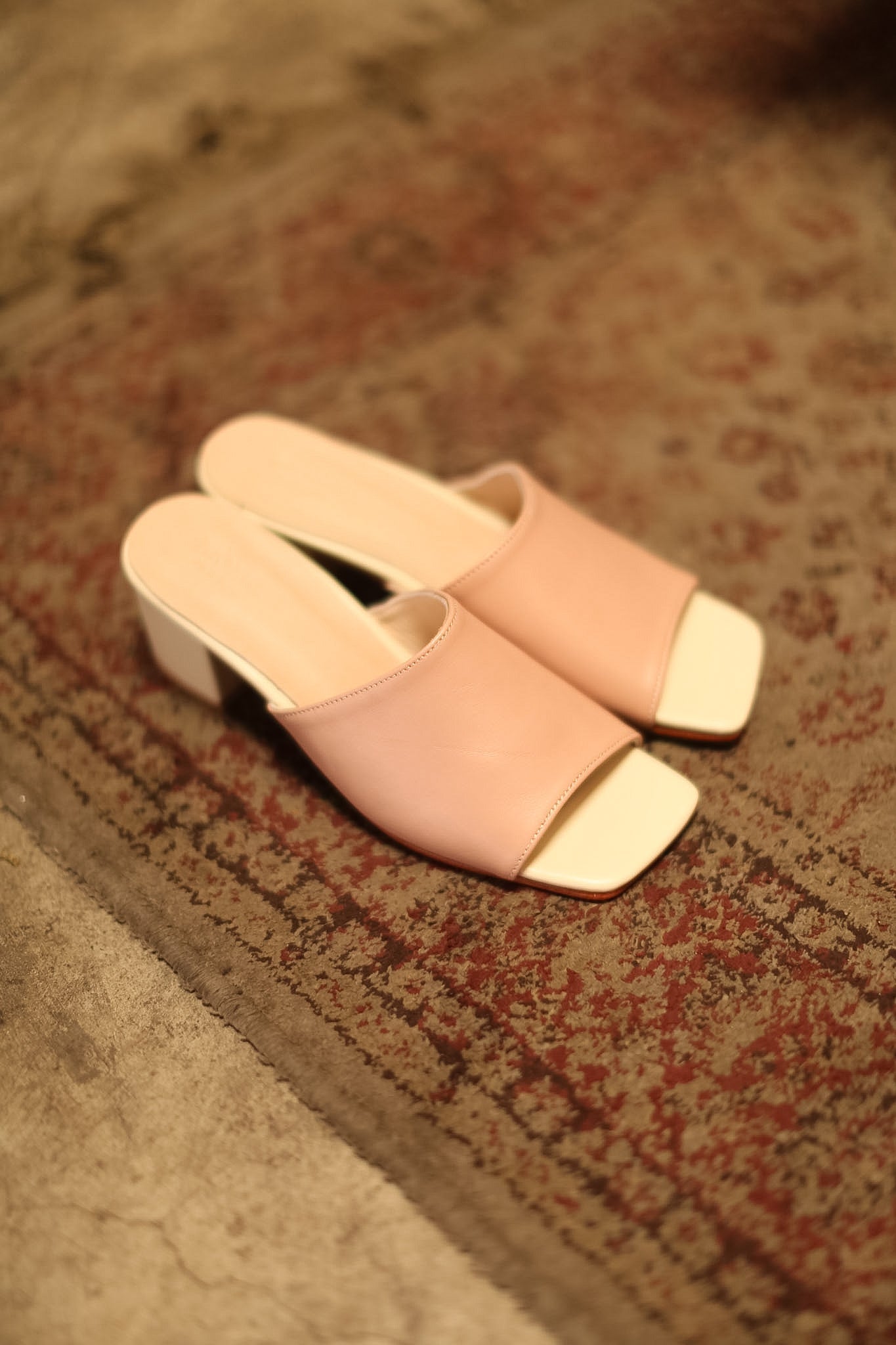 HEELED MULES LORIN NUDE PINK CREAM - BANGKOK TAILOR CLOTHING STORE - HANDMADE CLOTHING