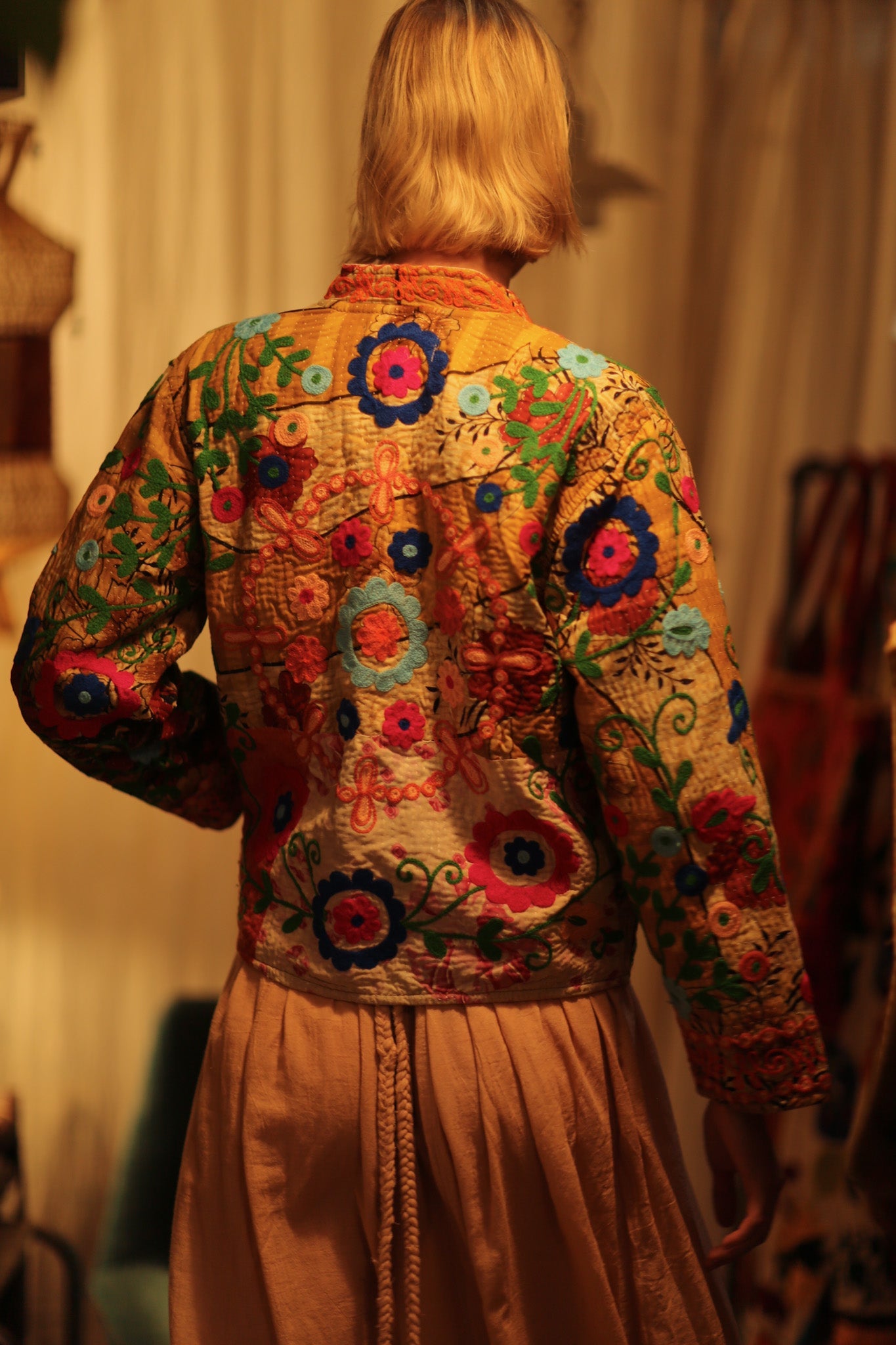 JACKET INGRID NANA EMBROIDERED - BANGKOK TAILOR CLOTHING STORE - HANDMADE CLOTHING