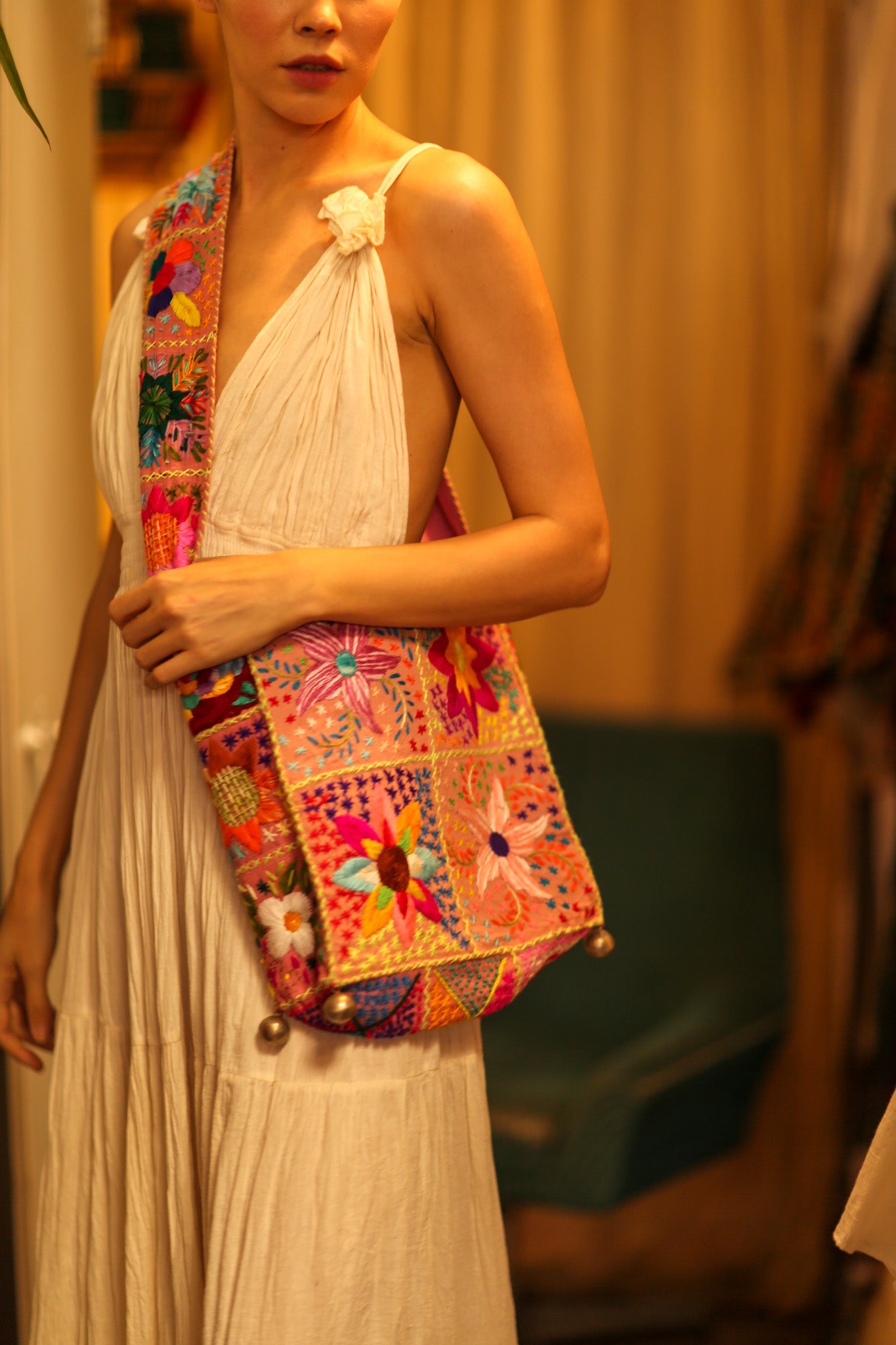 JAIDEE EMBROIDERED PATCHWORK BAG - BANGKOK TAILOR CLOTHING STORE - HANDMADE CLOTHING
