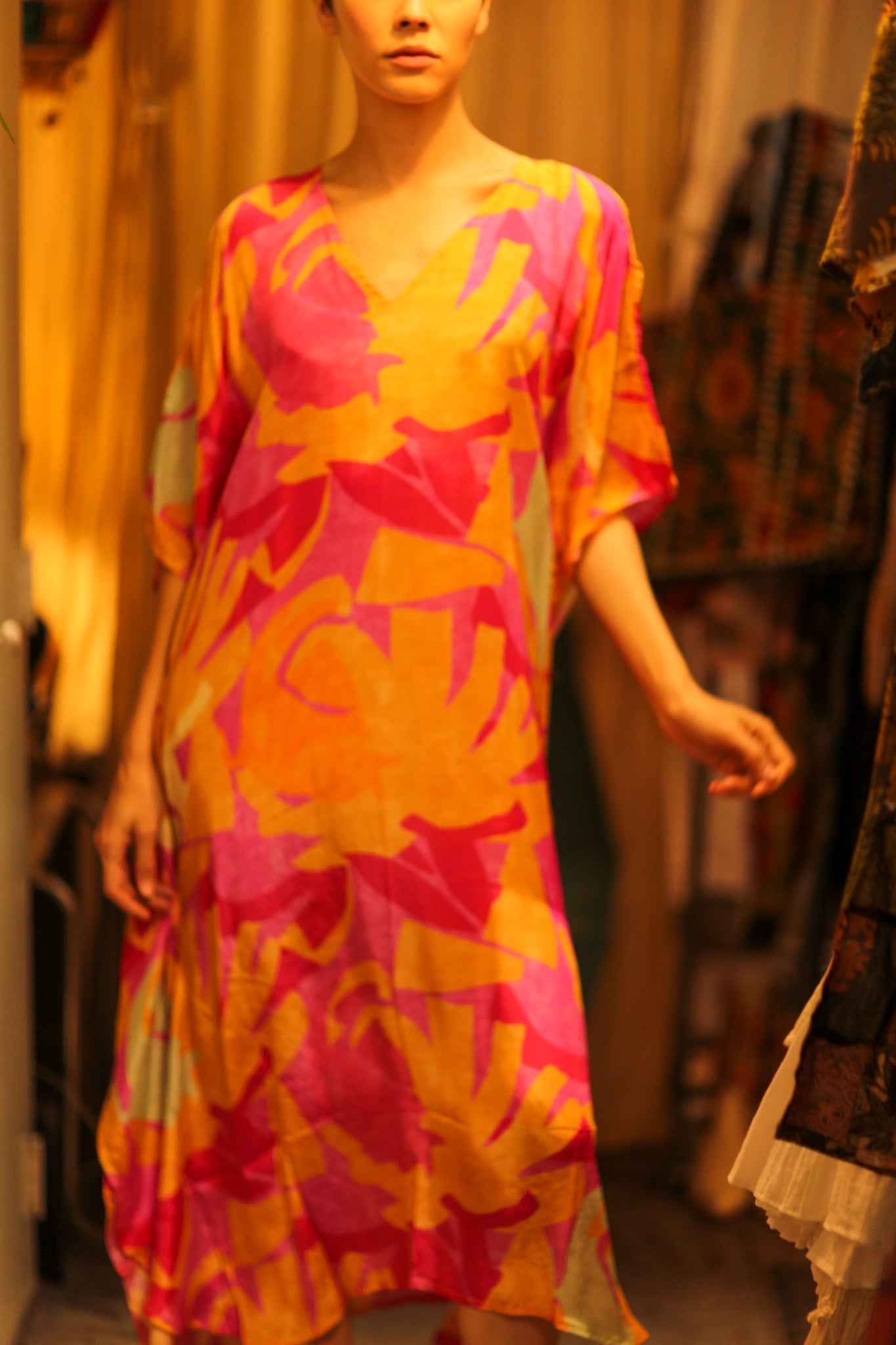 KAFTAN DRESS FAERIS - BANGKOK TAILOR CLOTHING STORE - HANDMADE CLOTHING