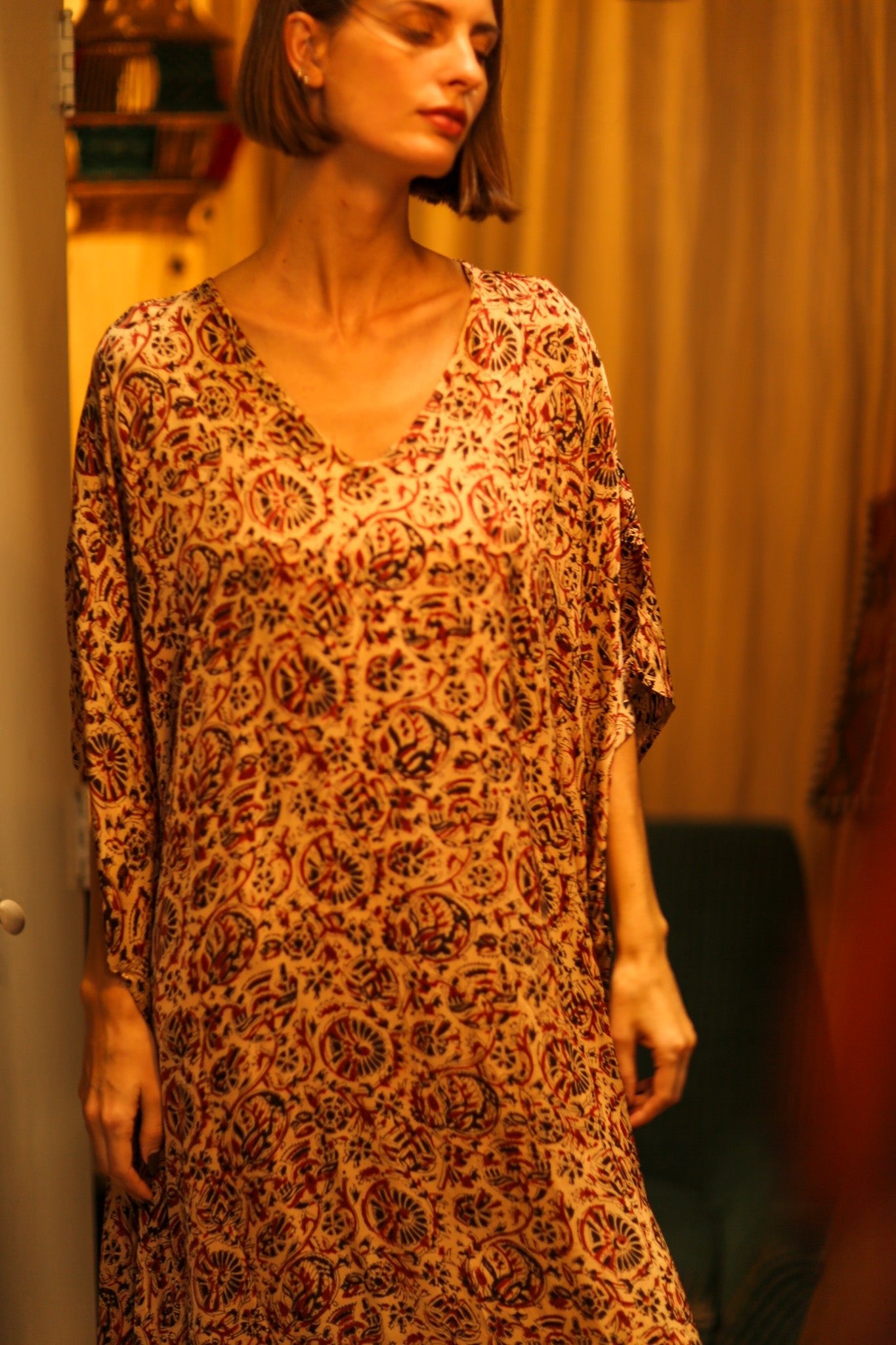 KAFTAN DRESS IPEK - BANGKOK TAILOR CLOTHING STORE - HANDMADE CLOTHING