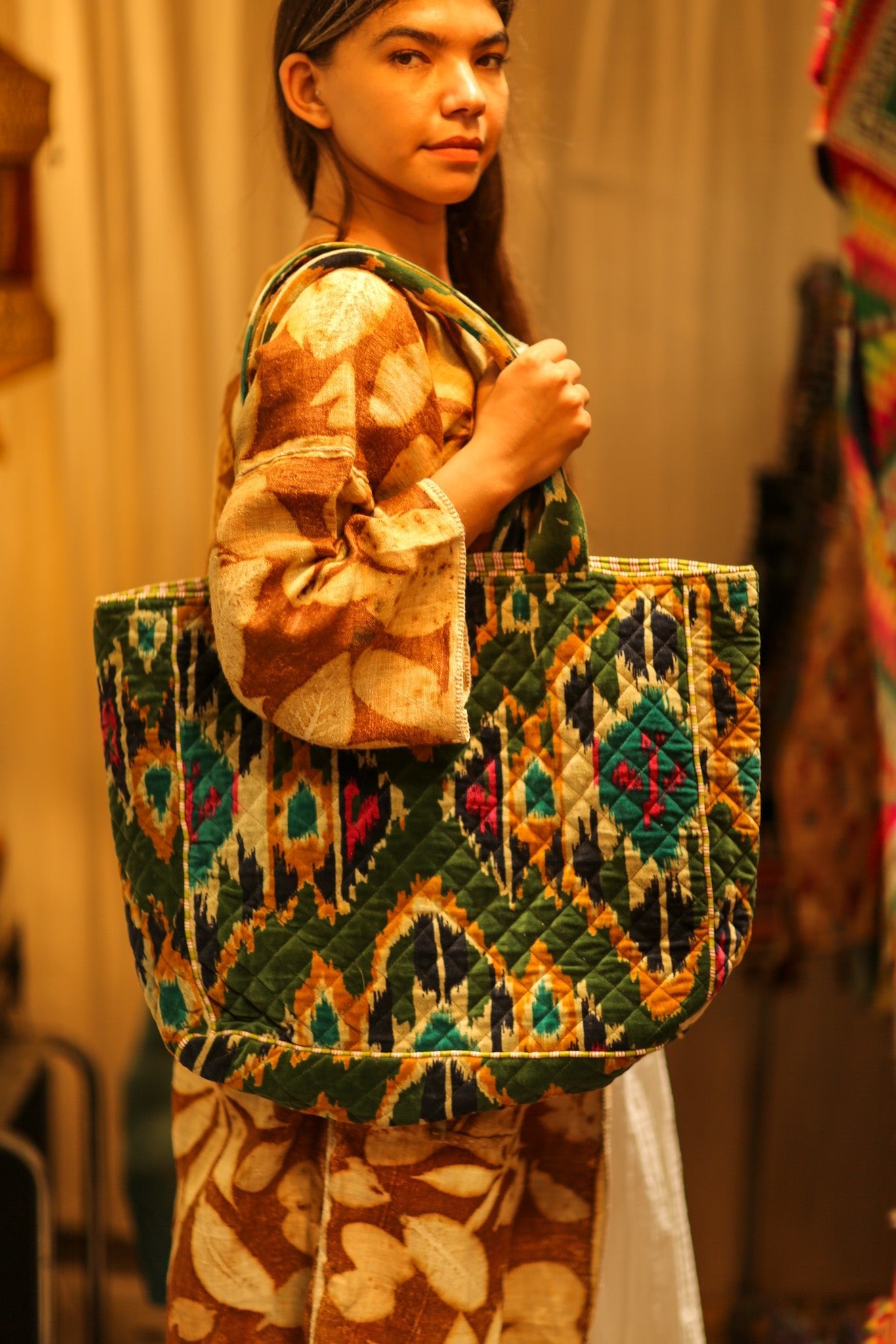 KALI VELVET BAG - BANGKOK TAILOR CLOTHING STORE - HANDMADE CLOTHING