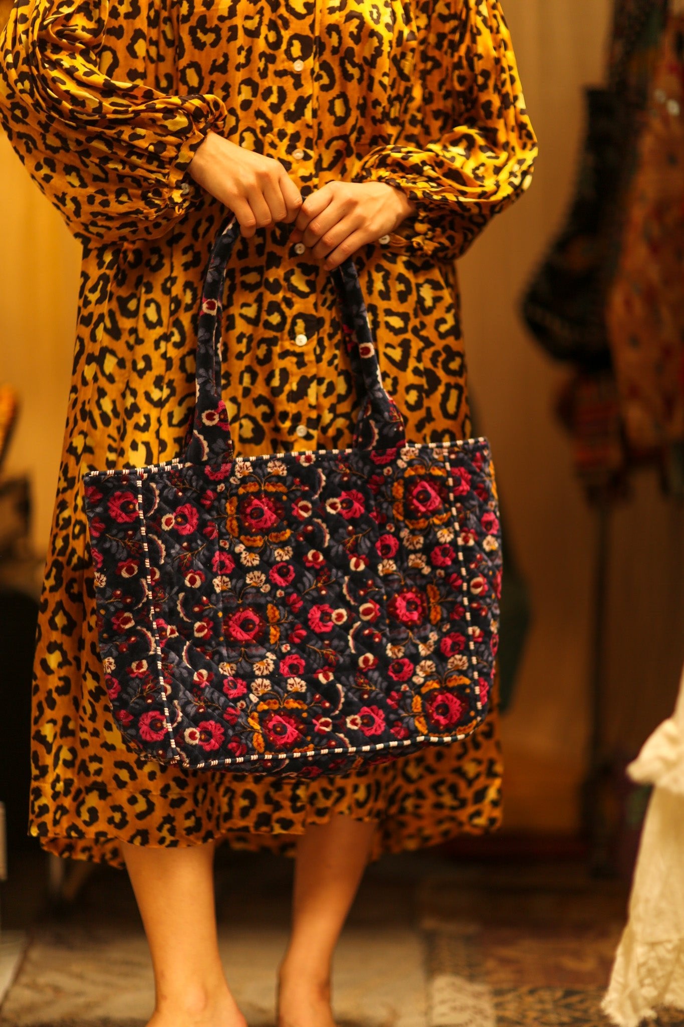 KALI VELVET BAG BOHO FLOWER M - BANGKOK TAILOR CLOTHING STORE - HANDMADE CLOTHING