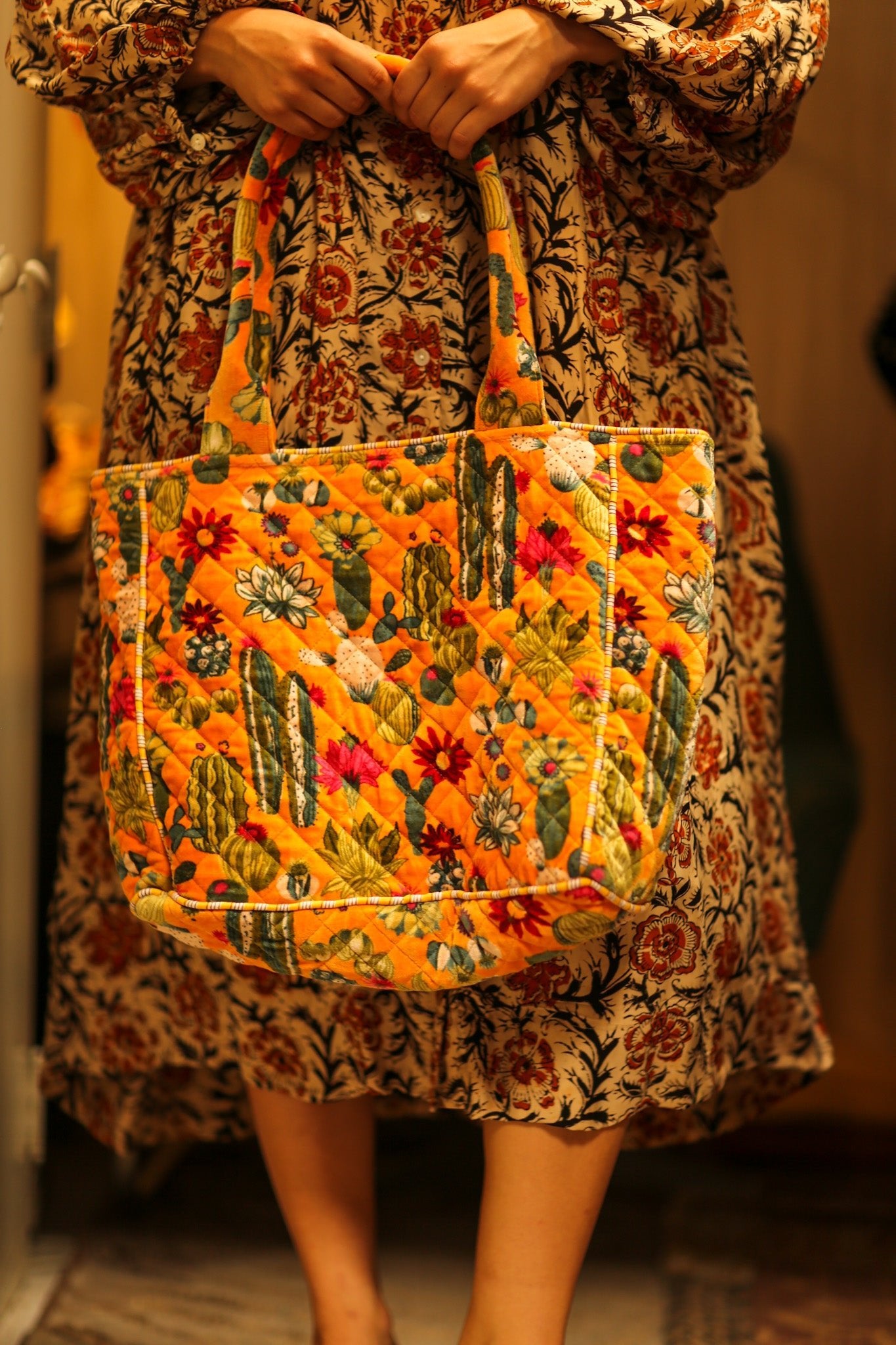 KALI VELVET BAG CACTUS ORANGE M - BANGKOK TAILOR CLOTHING STORE - HANDMADE CLOTHING