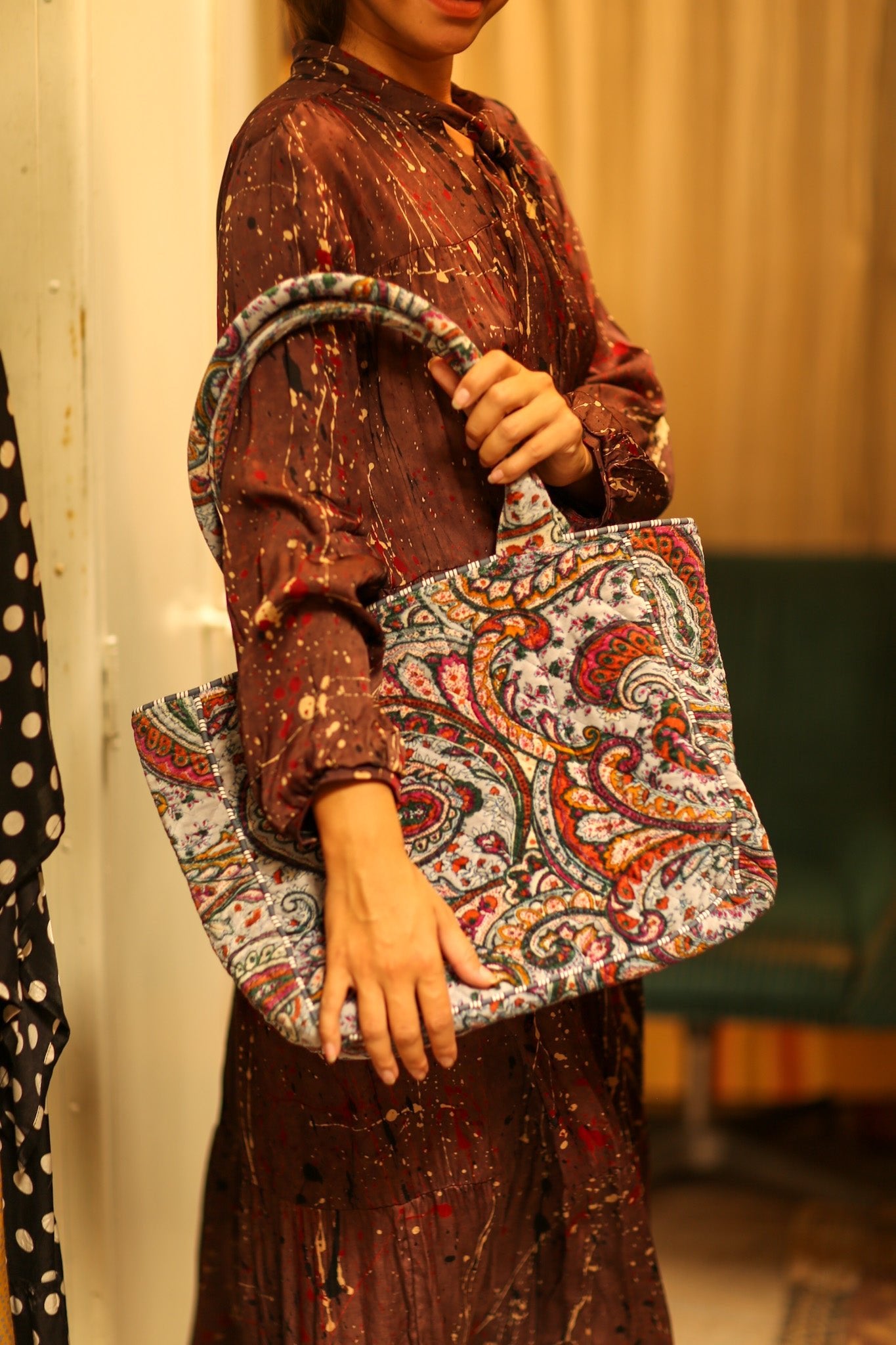 KALI VELVET BAG ICE PAISLEY M - BANGKOK TAILOR CLOTHING STORE - HANDMADE CLOTHING