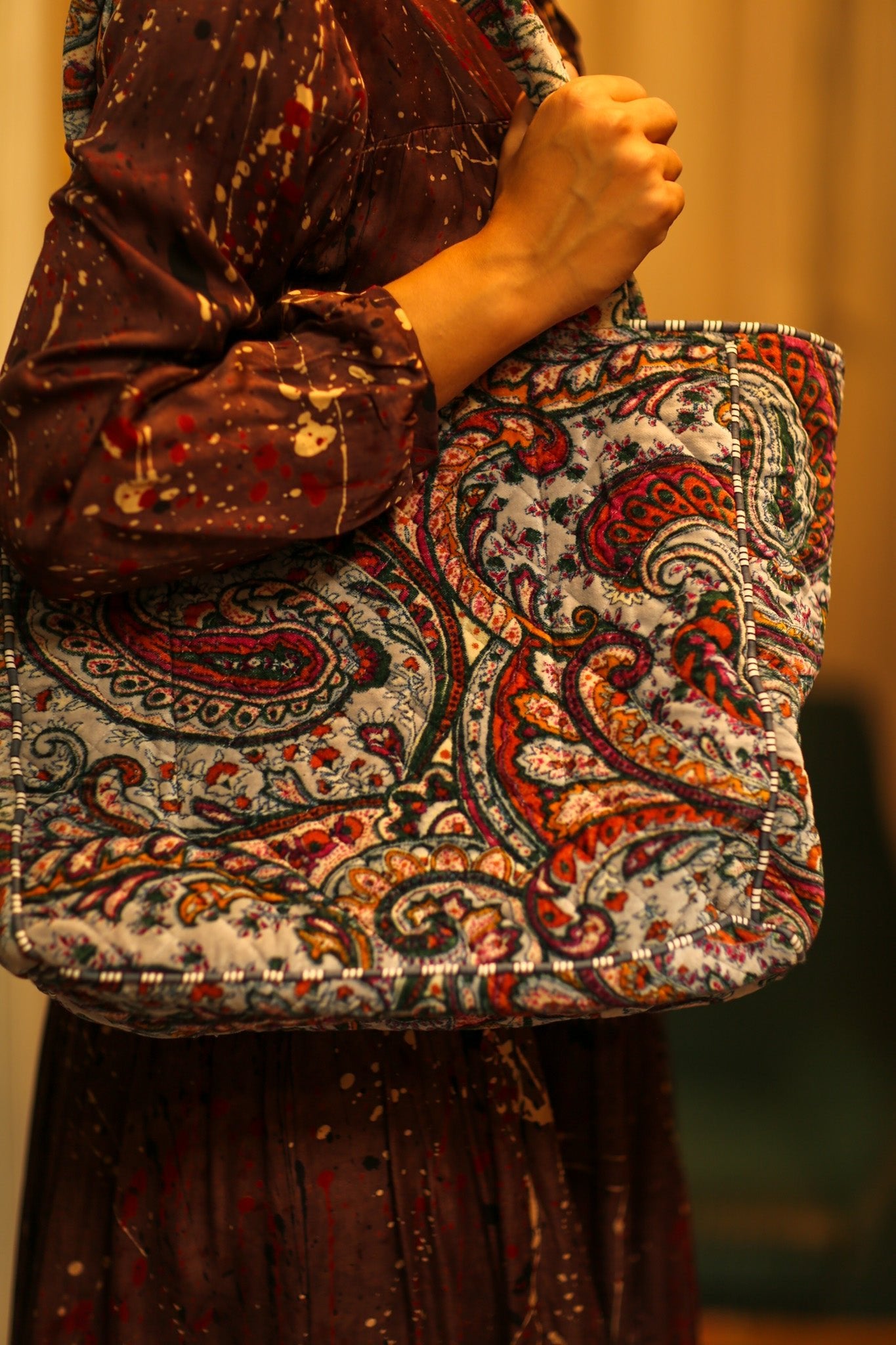 KALI VELVET BAG ICE PAISLEY M - BANGKOK TAILOR CLOTHING STORE - HANDMADE CLOTHING