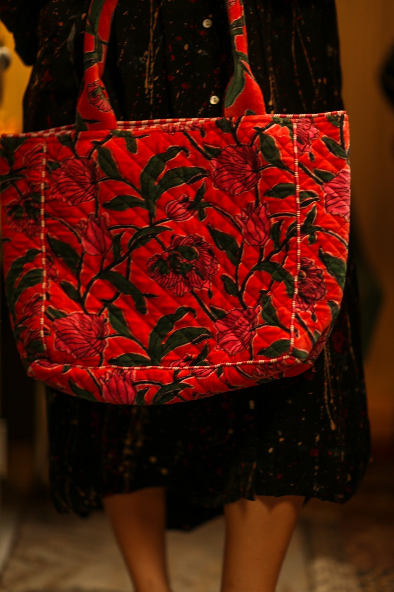 KALI VELVET BAG STRAWBERRY FLORAL M - BANGKOK TAILOR CLOTHING STORE - HANDMADE CLOTHING