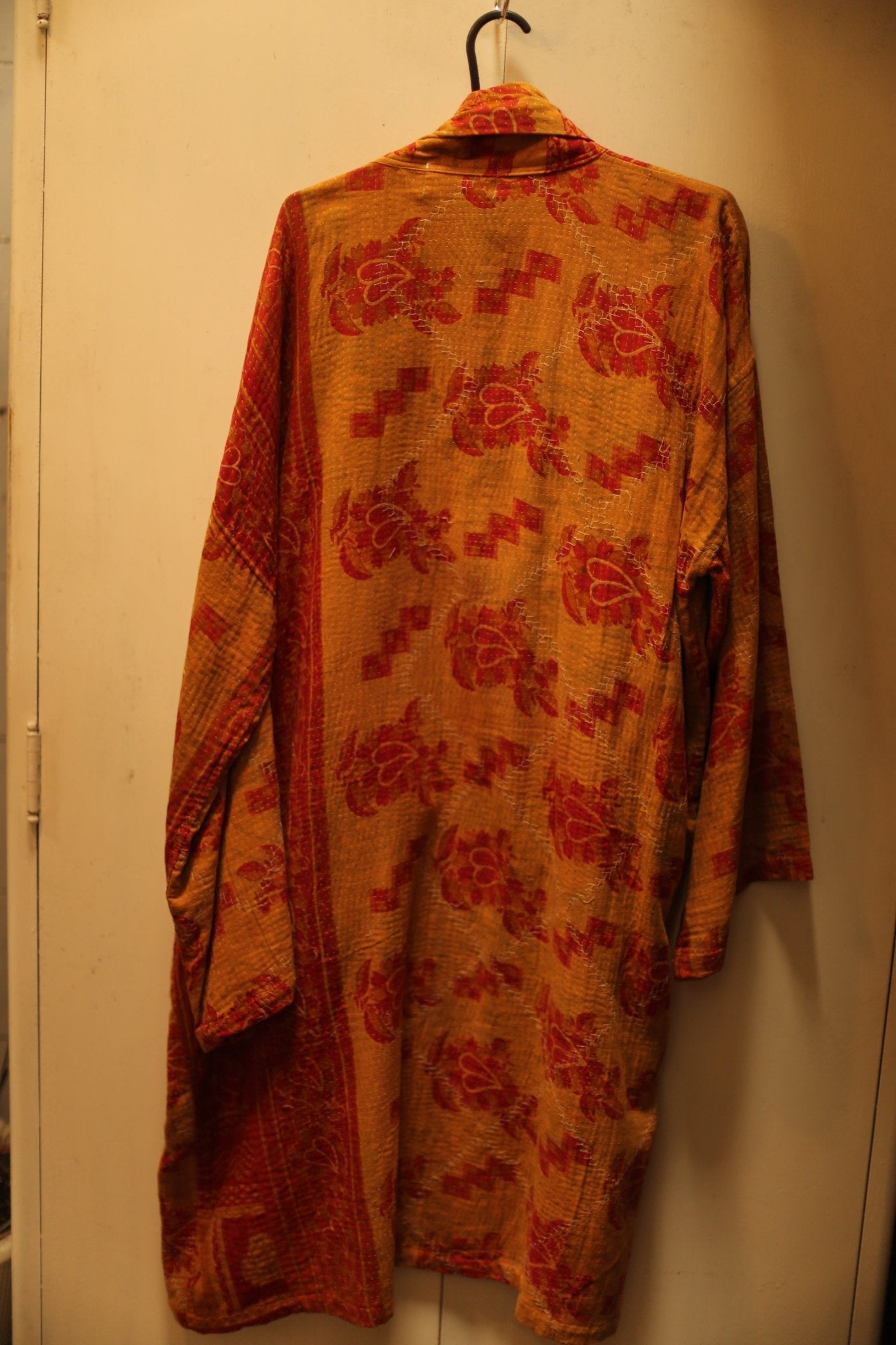 KANTHA COAT - S90 - BANGKOK TAILOR CLOTHING STORE - HANDMADE CLOTHING