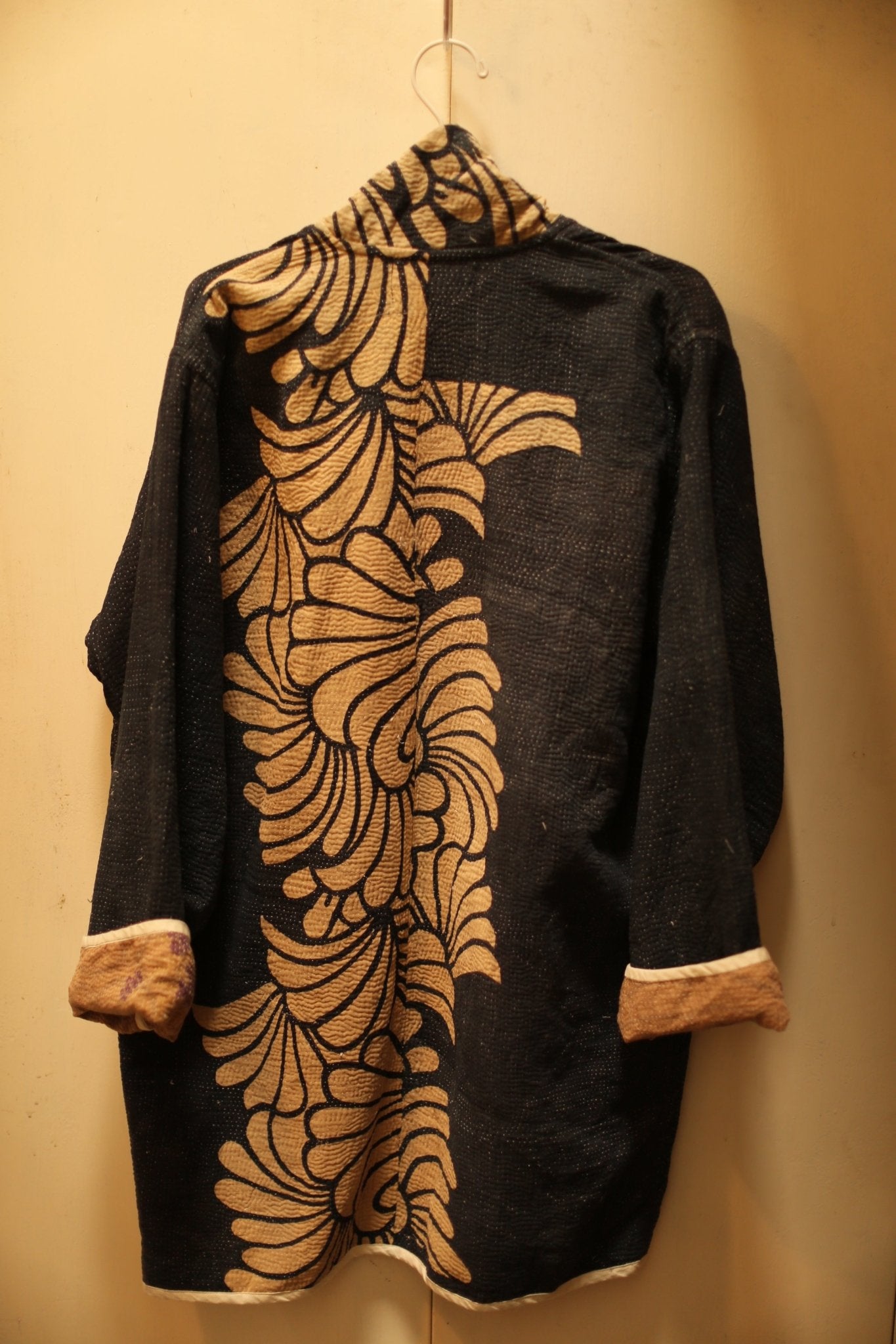 KANTHA COAT - S99 - BANGKOK TAILOR CLOTHING STORE - HANDMADE CLOTHING