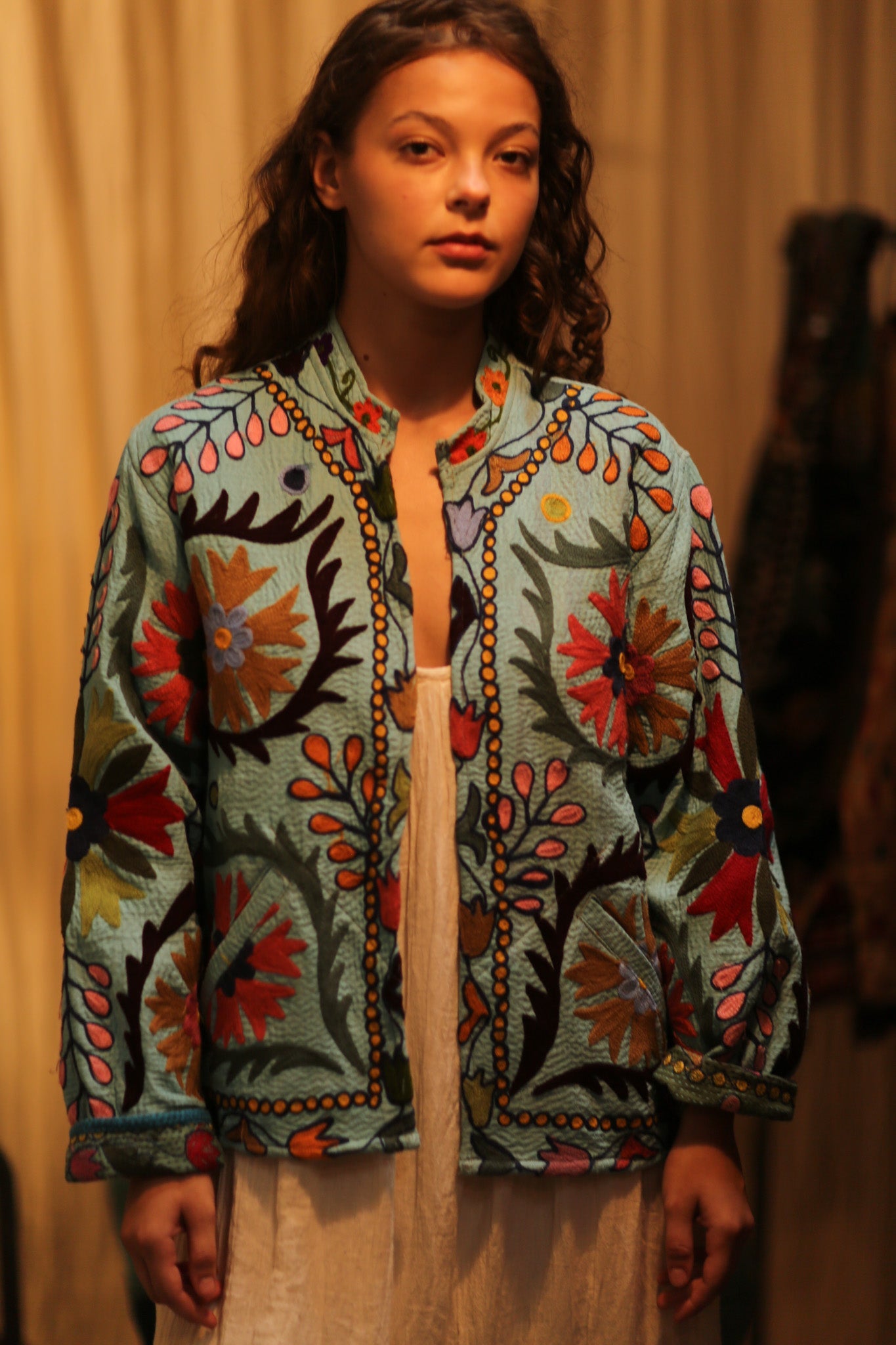 KANTHA EMBROIDERED JACKET ANTONIa - BANGKOK TAILOR CLOTHING STORE - HANDMADE CLOTHING