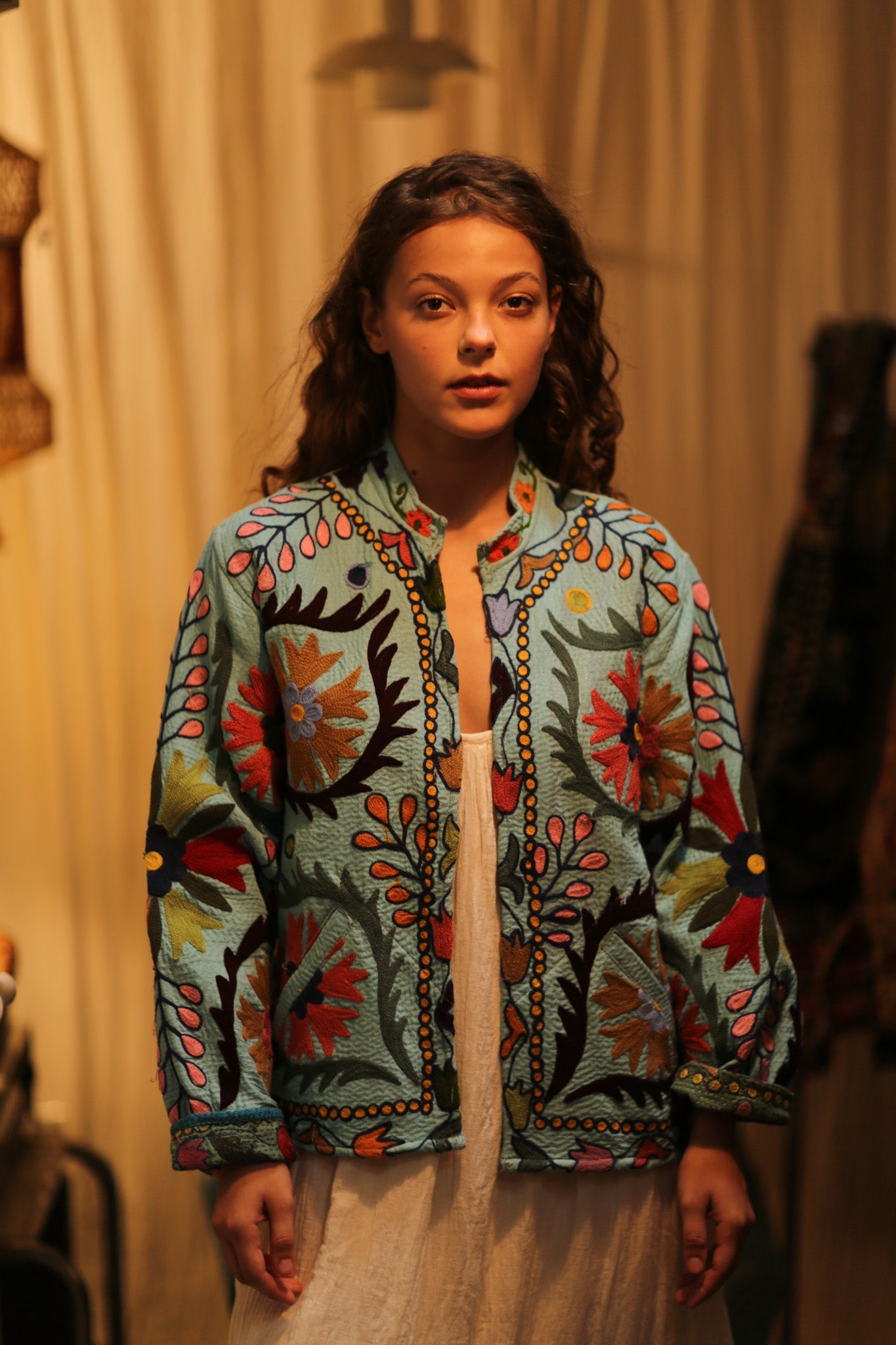 KANTHA EMBROIDERED JACKET ANTONIa - BANGKOK TAILOR CLOTHING STORE - HANDMADE CLOTHING