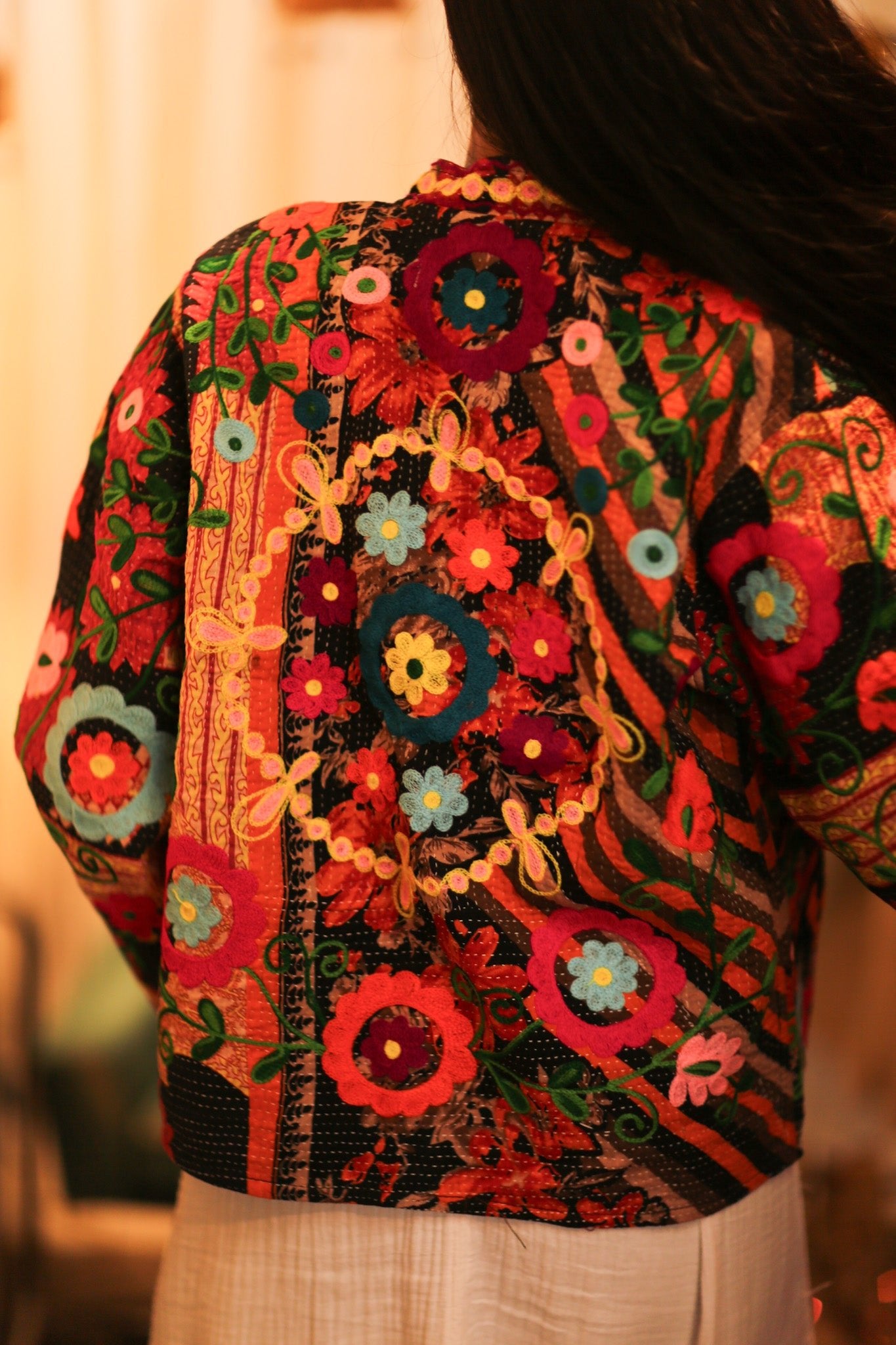 KANTHA EMBROIDERED JACKET INGRID DUSTIN - BANGKOK TAILOR CLOTHING STORE - HANDMADE CLOTHING