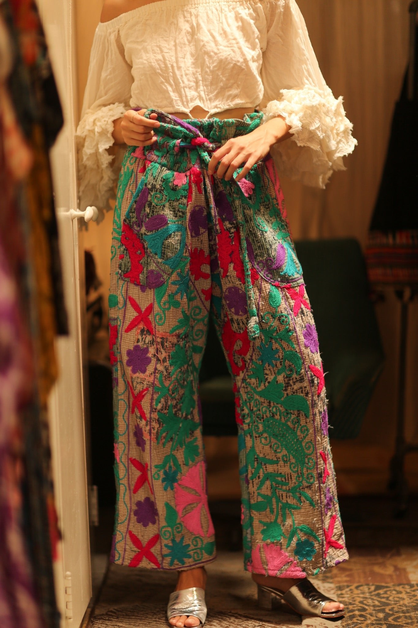 KANTHA EMBROIDERED PANTS WISSA - BANGKOK TAILOR CLOTHING STORE - HANDMADE CLOTHING
