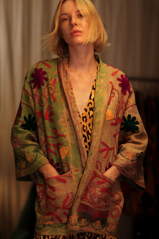 KANTHA EMBROIDERED SHORT KIMONO MONTY GRASS - BANGKOK TAILOR CLOTHING STORE - HANDMADE CLOTHING