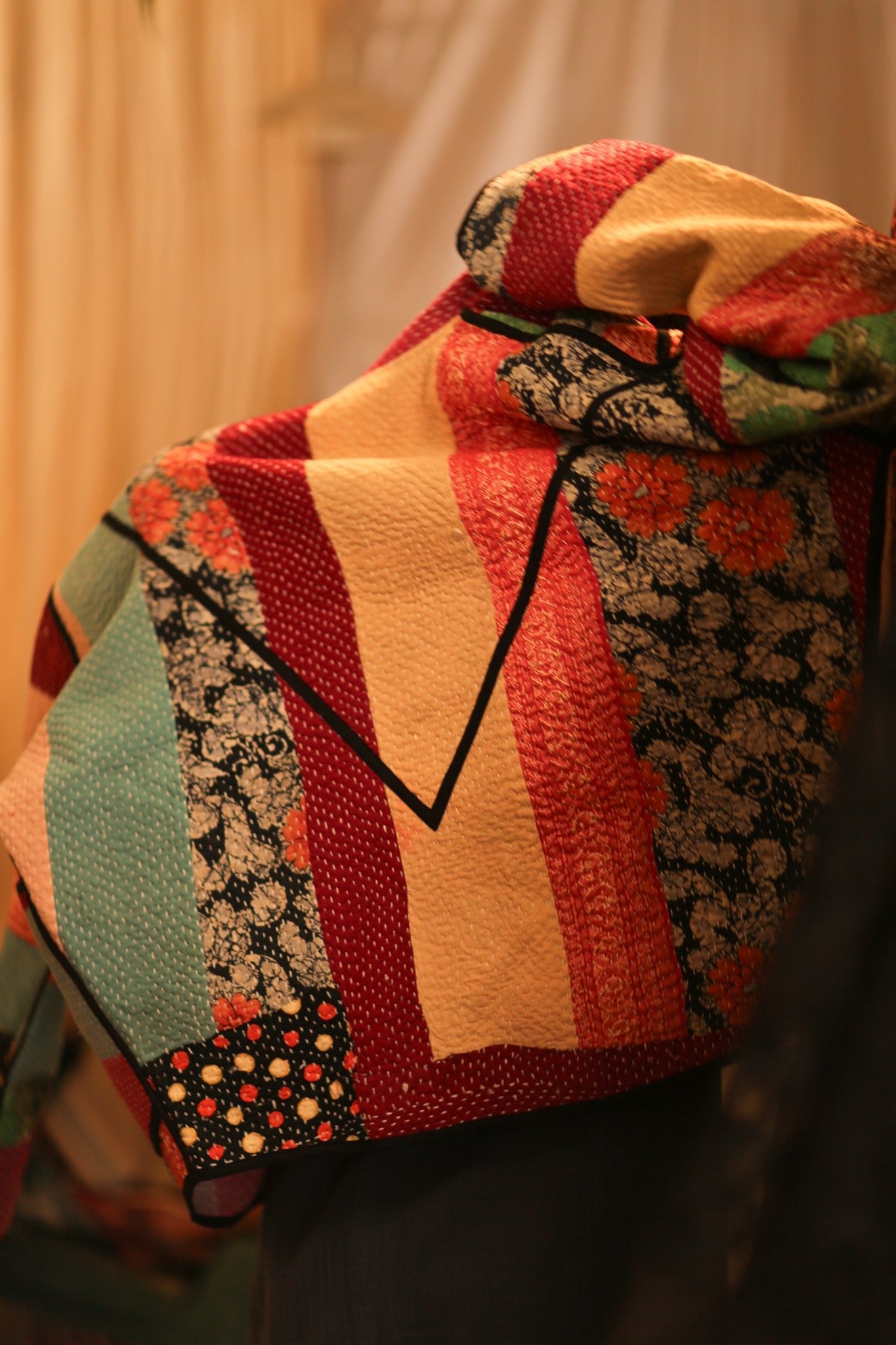 KANTHA JACKET ZINAS - BANGKOK TAILOR CLOTHING STORE - HANDMADE CLOTHING