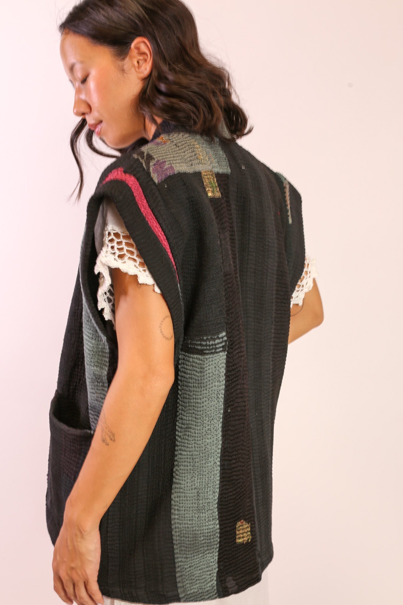 KANTHA VEST BOEK - BANGKOK TAILOR CLOTHING STORE - HANDMADE CLOTHING
