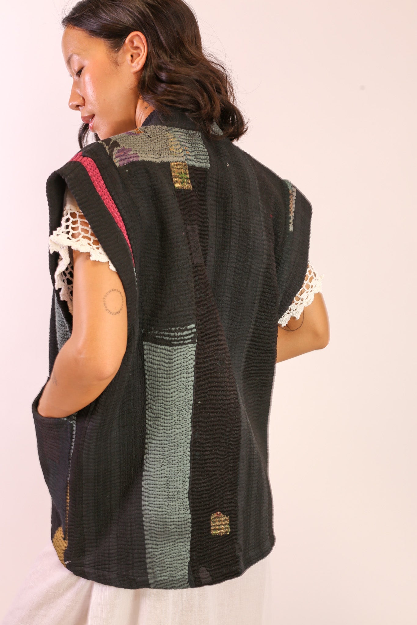 KANTHA VEST BOEK - BANGKOK TAILOR CLOTHING STORE - HANDMADE CLOTHING