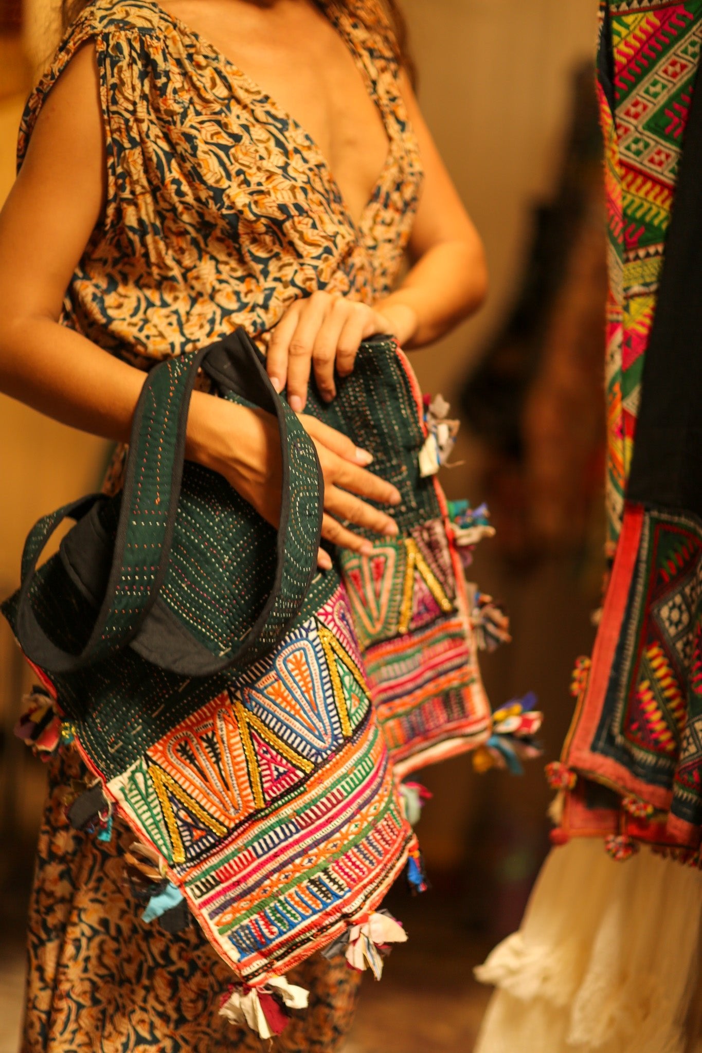 KOREY EMBROIDERED PATCHWORK BAG - BANGKOK TAILOR CLOTHING STORE - HANDMADE CLOTHING