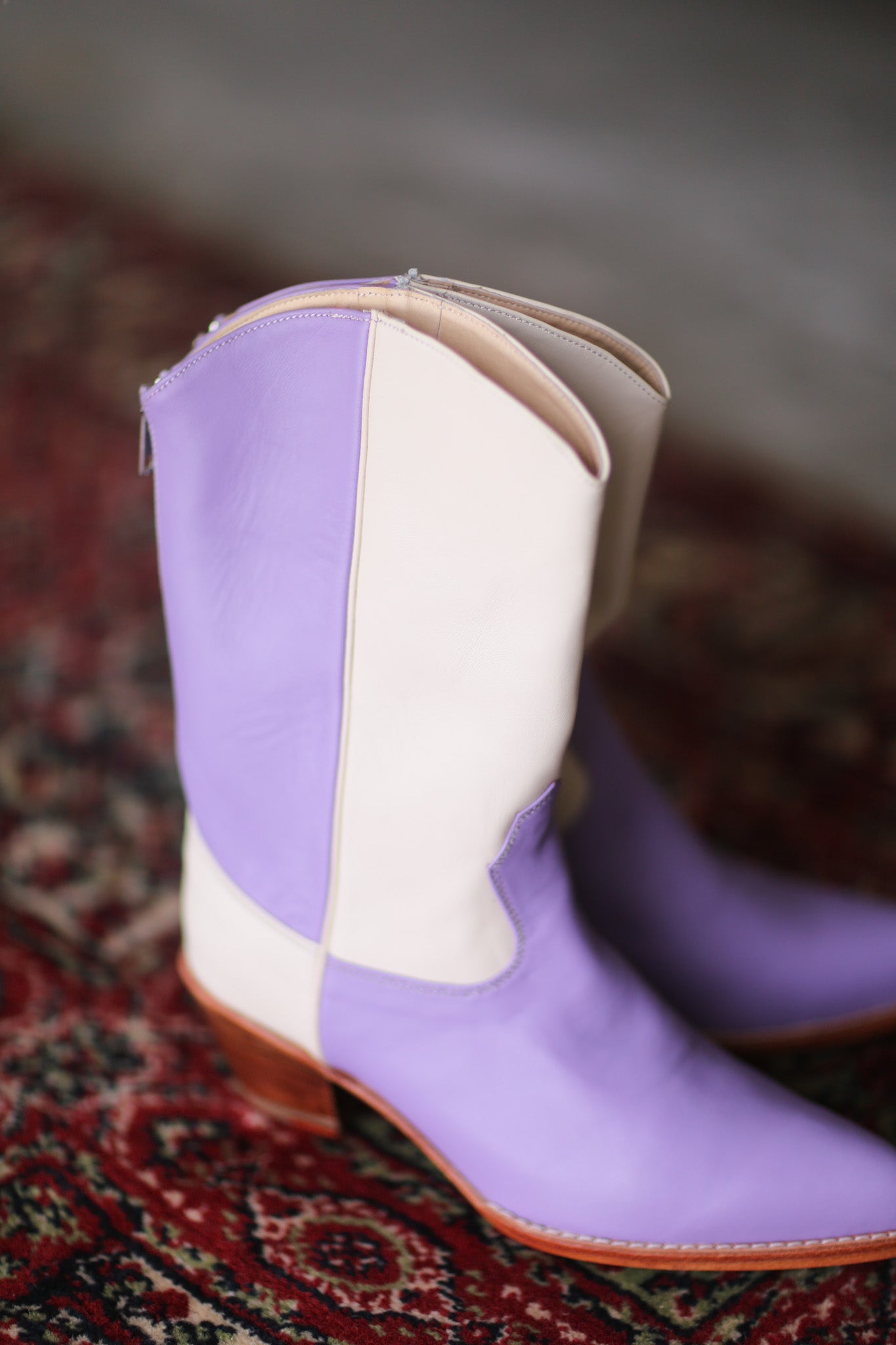 LAVENDER CREAM WESTERN BOOTS GUSTAV - BANGKOK TAILOR CLOTHING STORE - HANDMADE CLOTHING