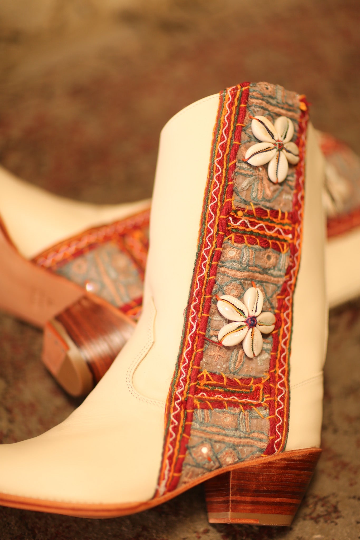 LEATHER WESTERN BOOTS PUCCI - BANGKOK TAILOR CLOTHING STORE - HANDMADE CLOTHING