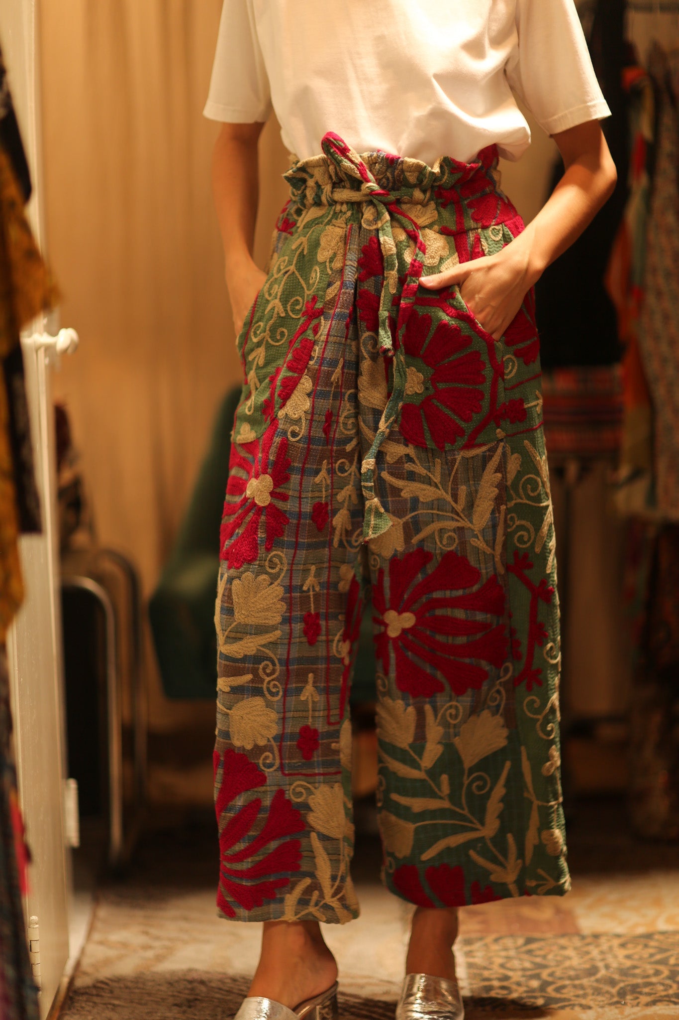 LENA KANTHA TROUSERS CHECKS AND FLOWERS - BANGKOK TAILOR CLOTHING STORE - HANDMADE CLOTHING