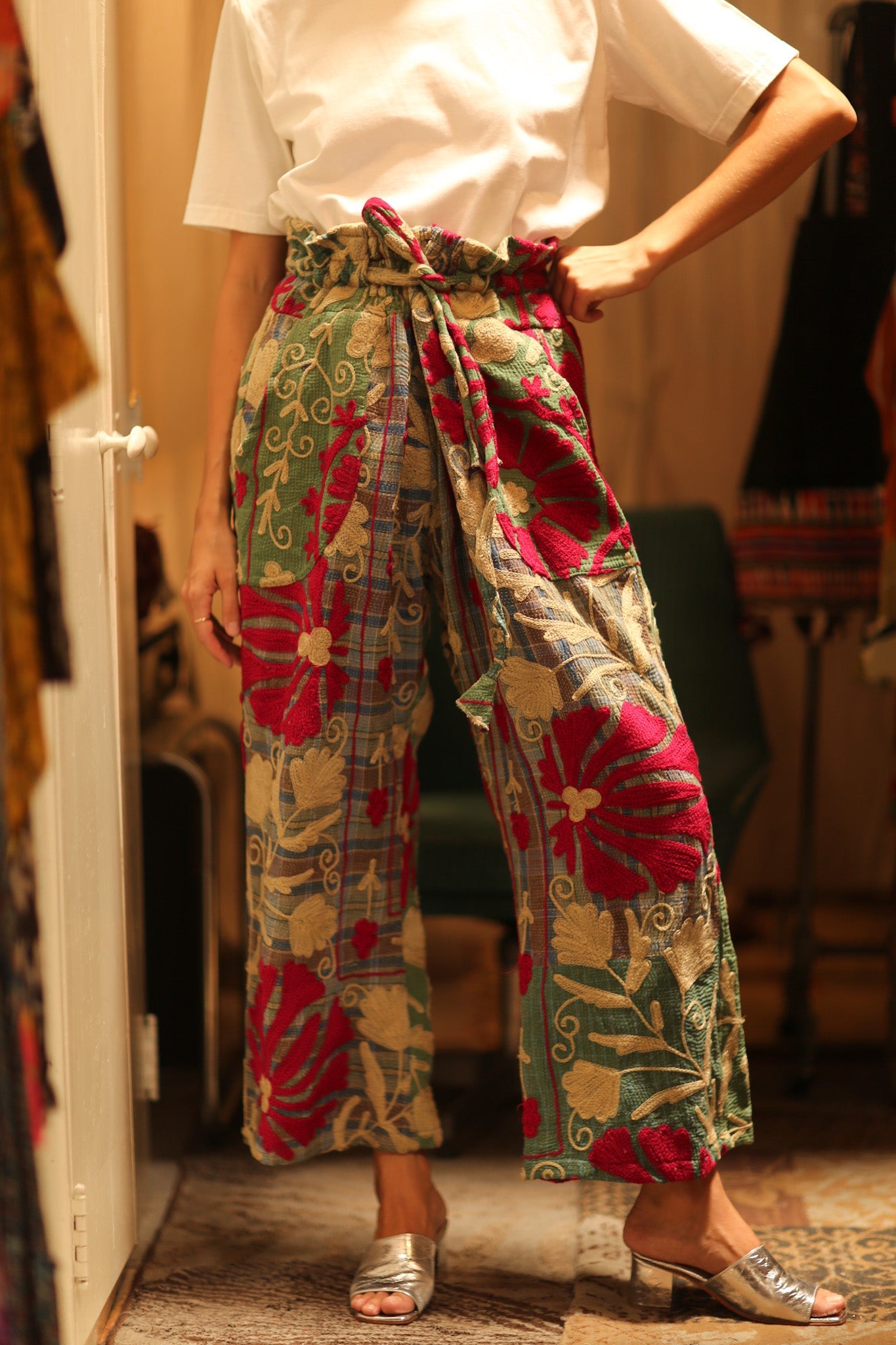 LENA KANTHA TROUSERS CHECKS AND FLOWERS - BANGKOK TAILOR CLOTHING STORE - HANDMADE CLOTHING