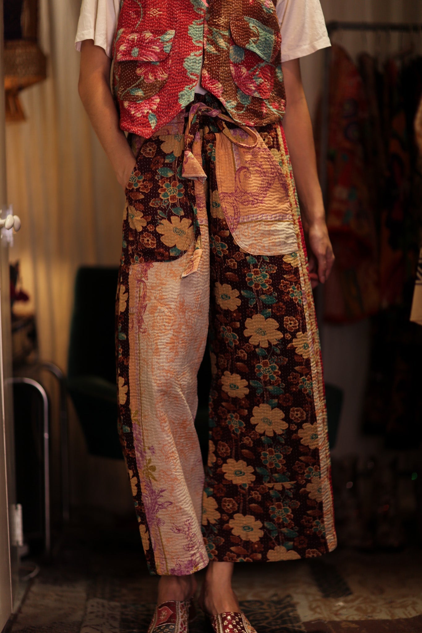 LENA KANTHA TROUSERS FLOWERS PATCHES - BANGKOK TAILOR CLOTHING STORE - HANDMADE CLOTHING