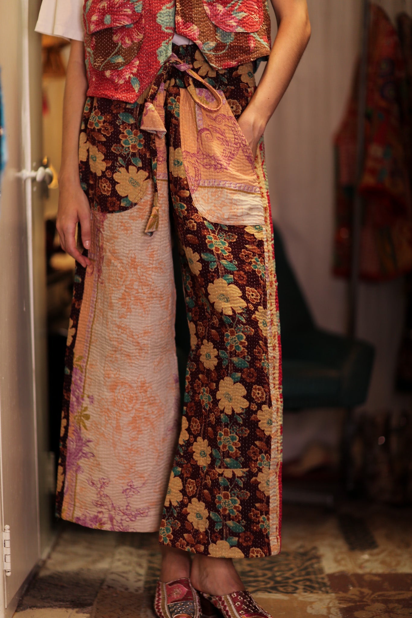 LENA KANTHA TROUSERS FLOWERS PATCHES - BANGKOK TAILOR CLOTHING STORE - HANDMADE CLOTHING