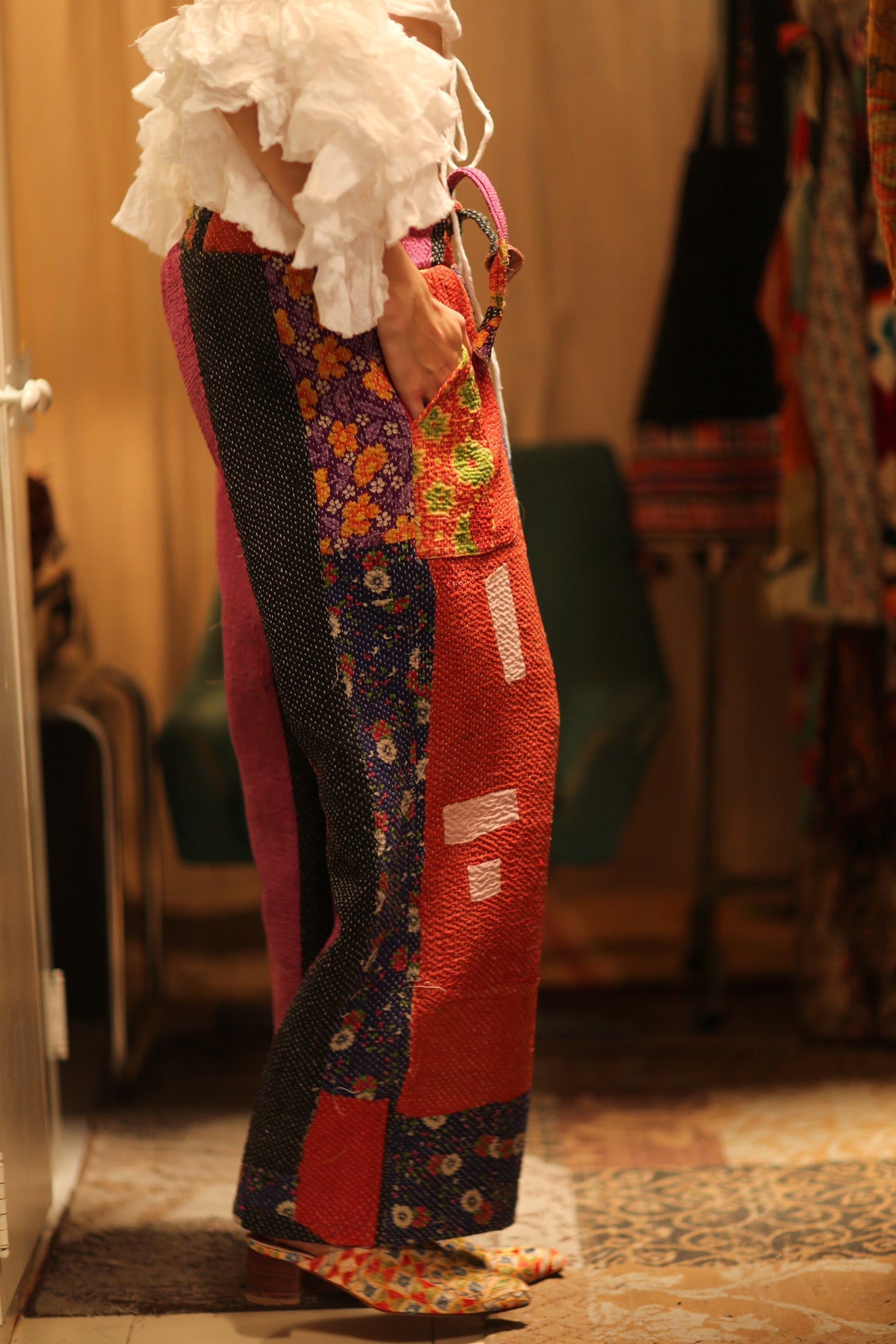 LENA KANTHA TROUSERS FUCHSIA AND FLOWERS - BANGKOK TAILOR CLOTHING STORE - HANDMADE CLOTHING