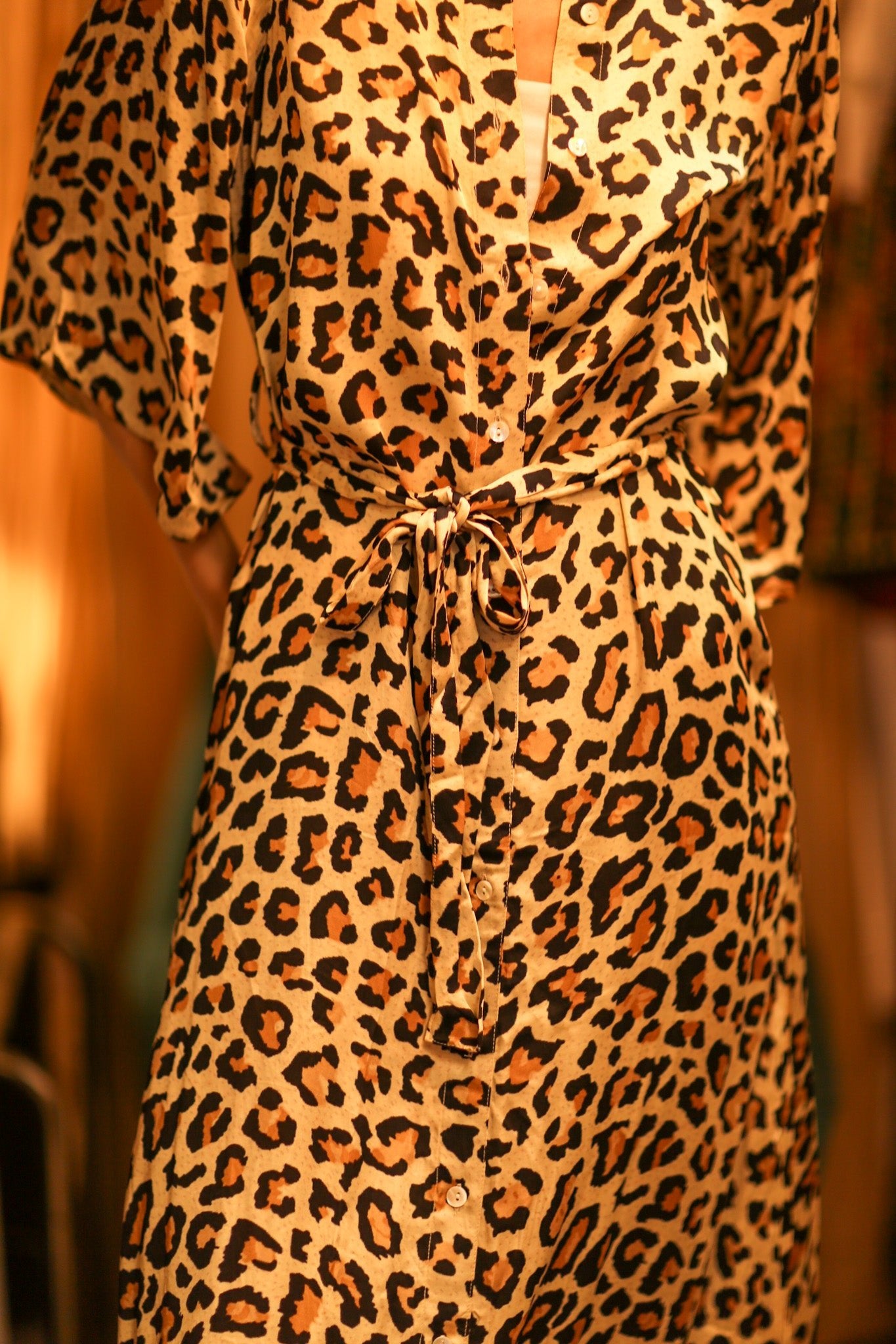LEO PRINT BUTTON DRESS SERVGE - BANGKOK TAILOR CLOTHING STORE - HANDMADE CLOTHING