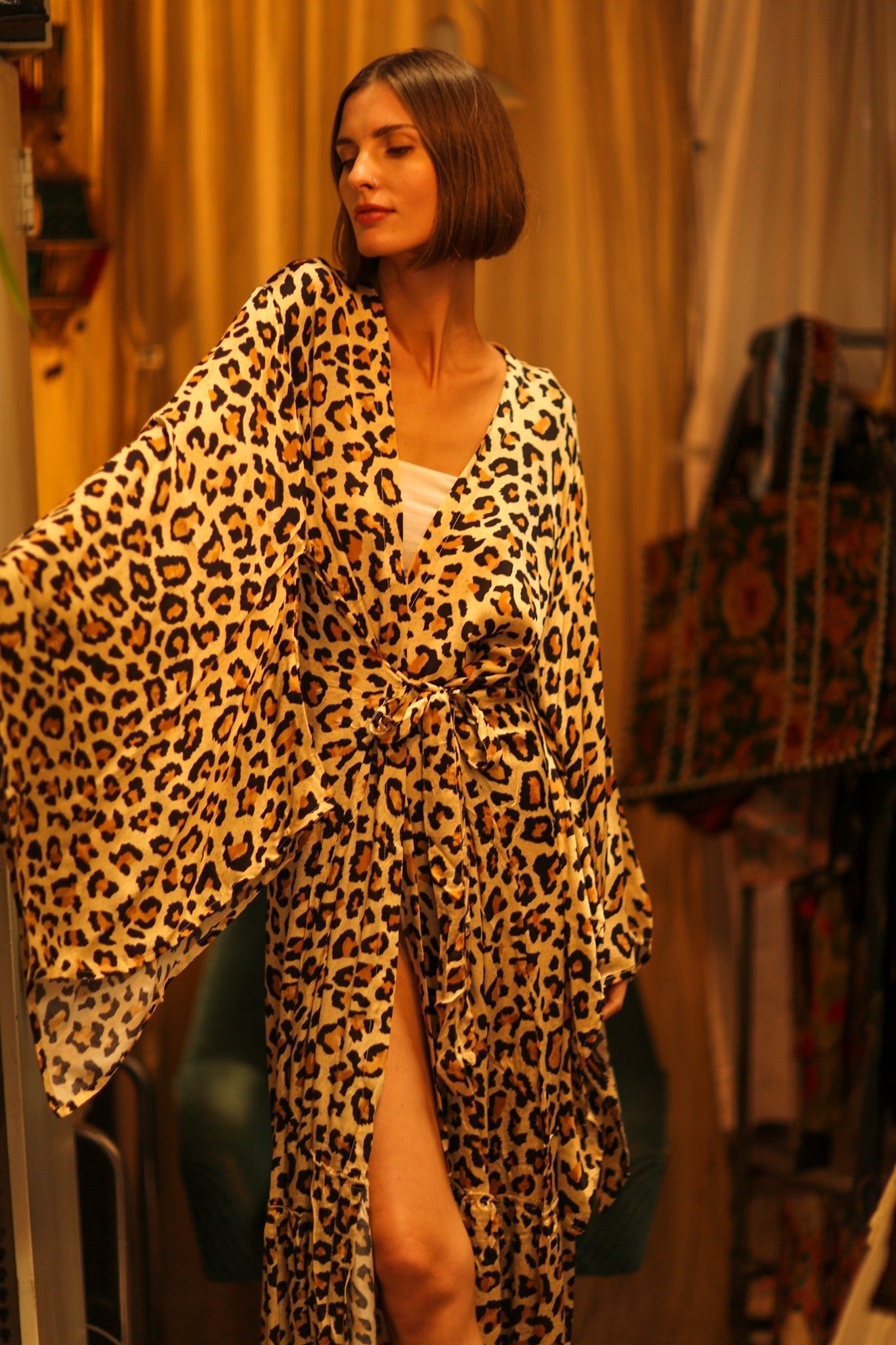 LEO PRINT XXL KIMONO PINA - BANGKOK TAILOR CLOTHING STORE - HANDMADE CLOTHING